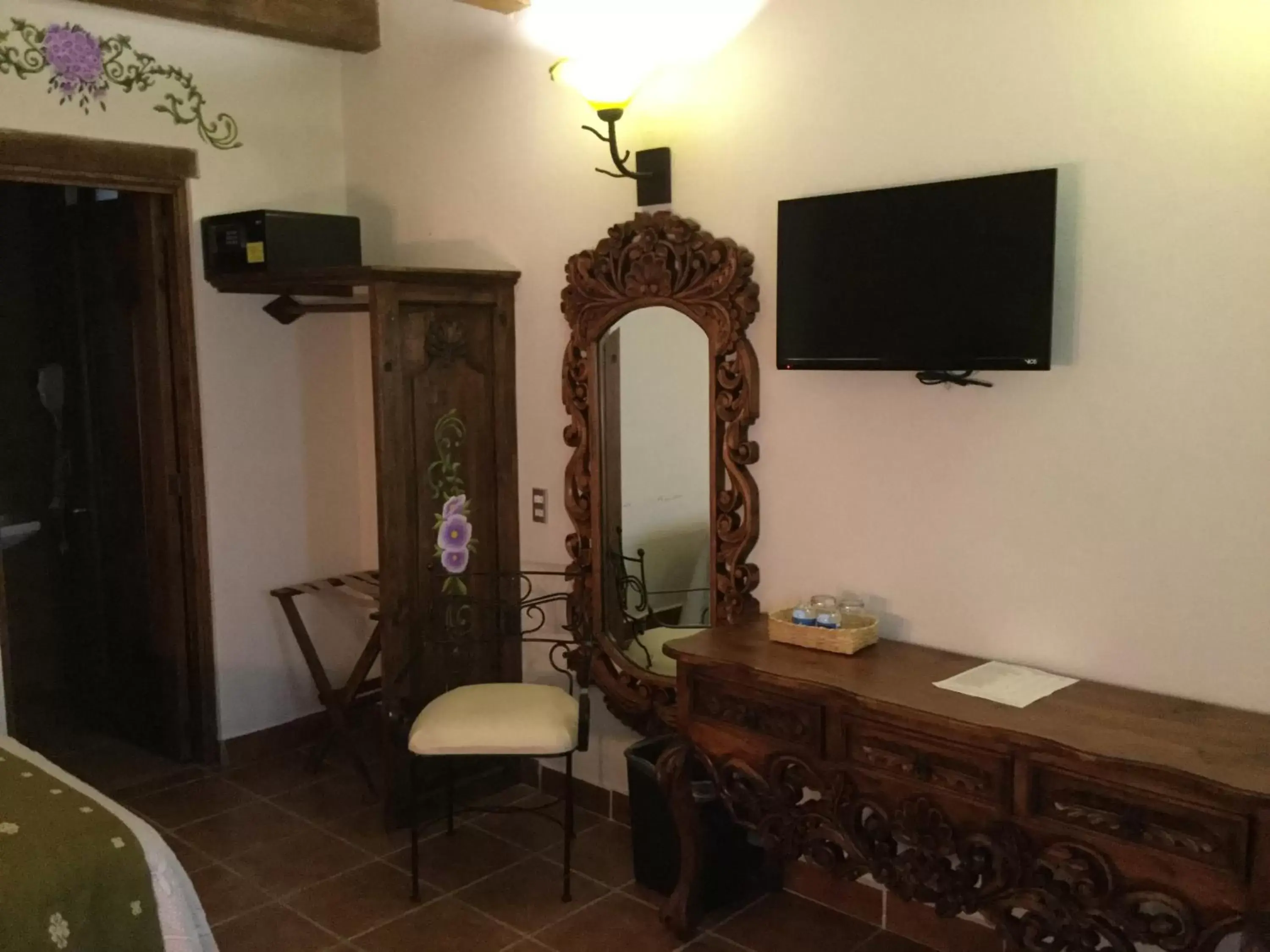 Photo of the whole room, Dining Area in Hotel Grand Maria