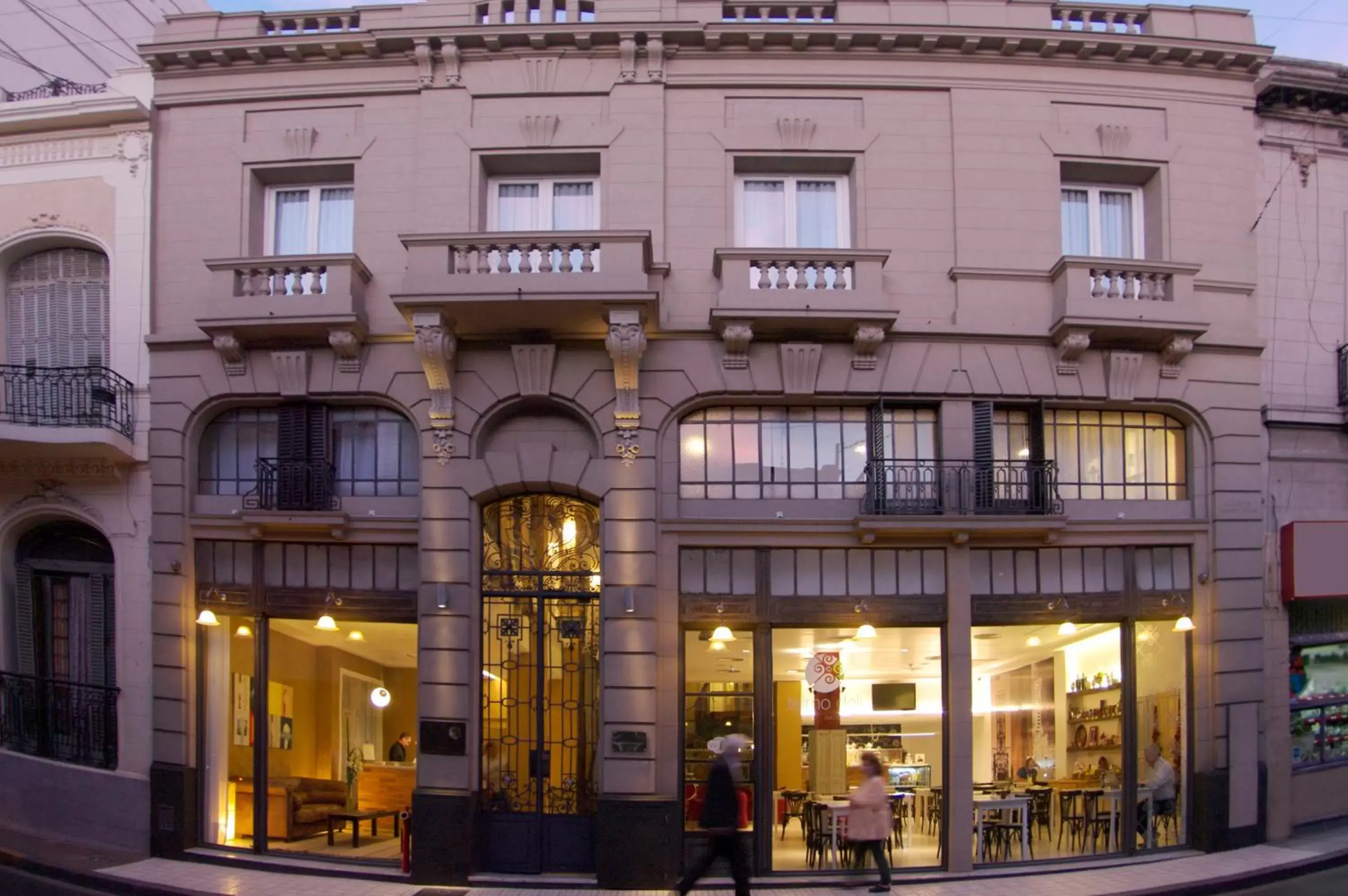 Facade/entrance, Property Building in Patios de San Telmo