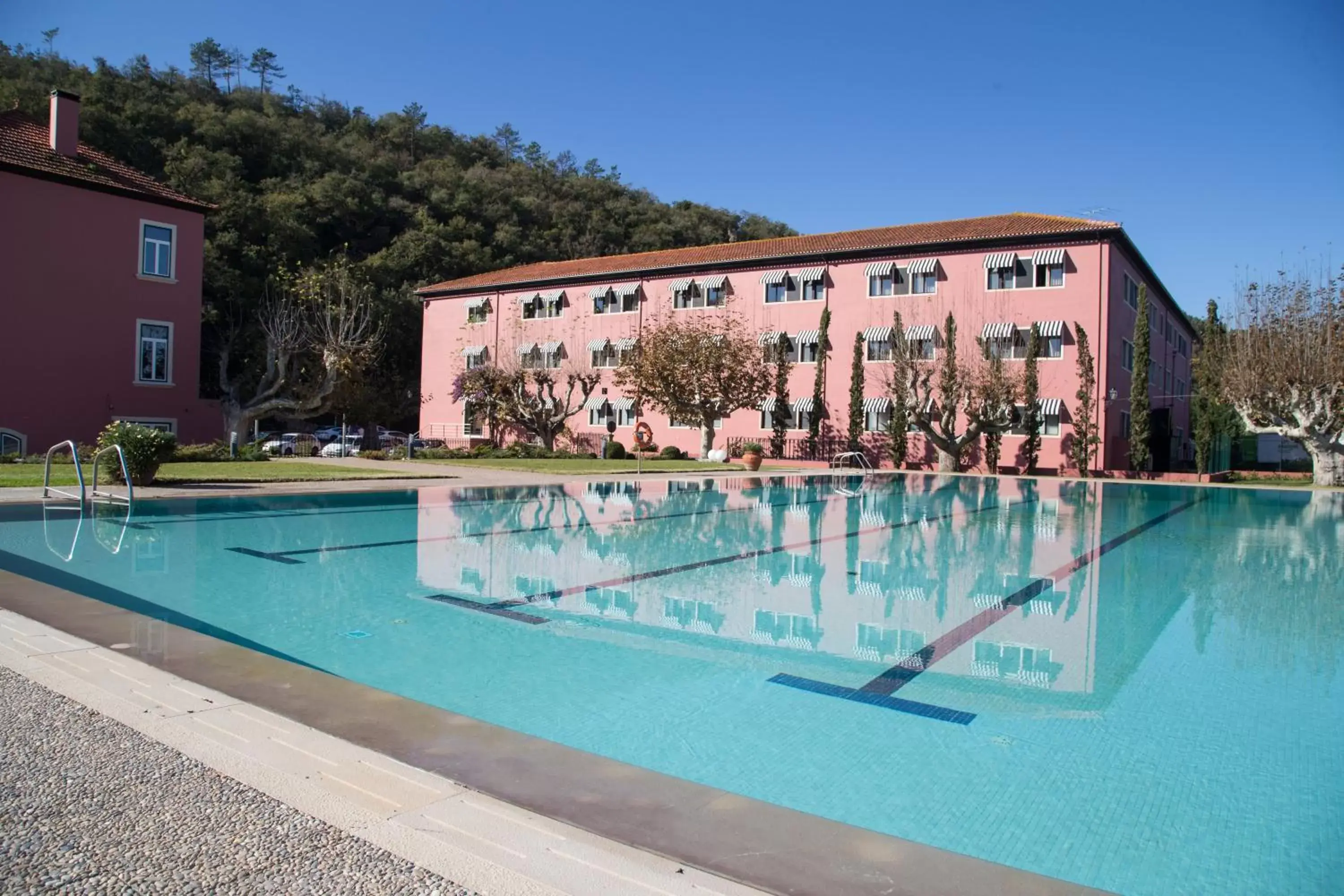 Swimming Pool in Your Hotel & Spa Alcobaça