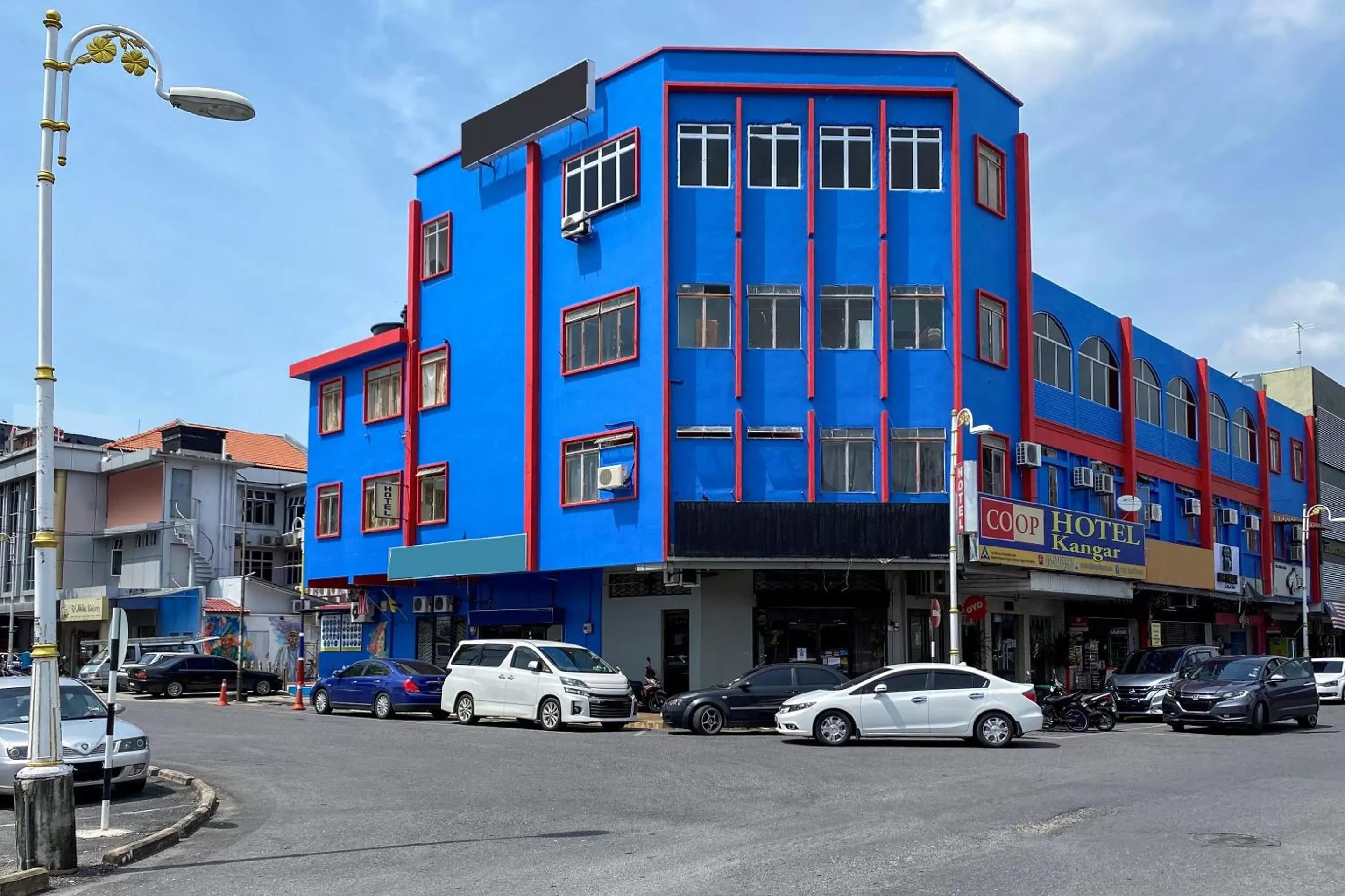 Property building in Super OYO 90039 Coop Hotel Kangar