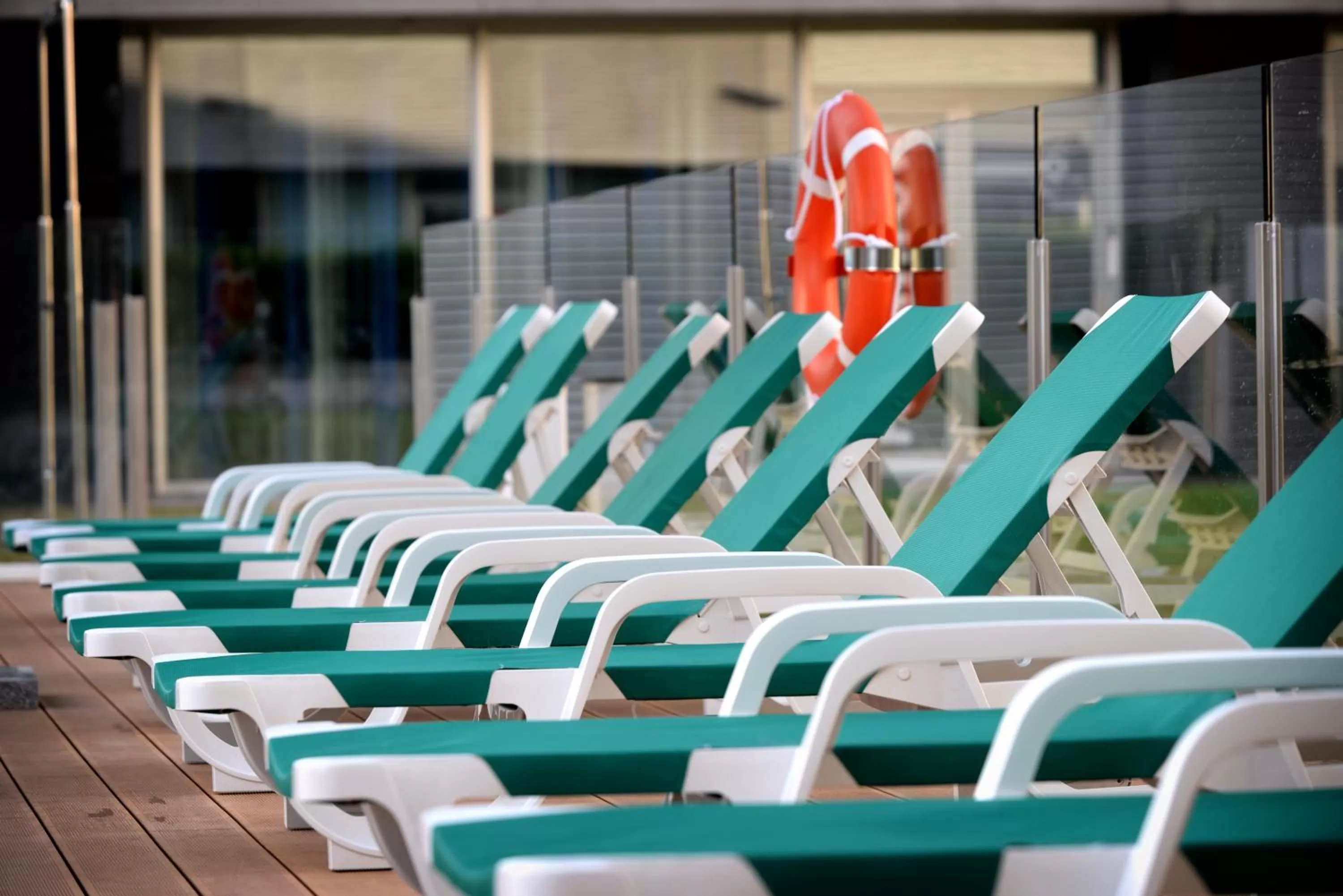 Swimming pool in Axor Feria