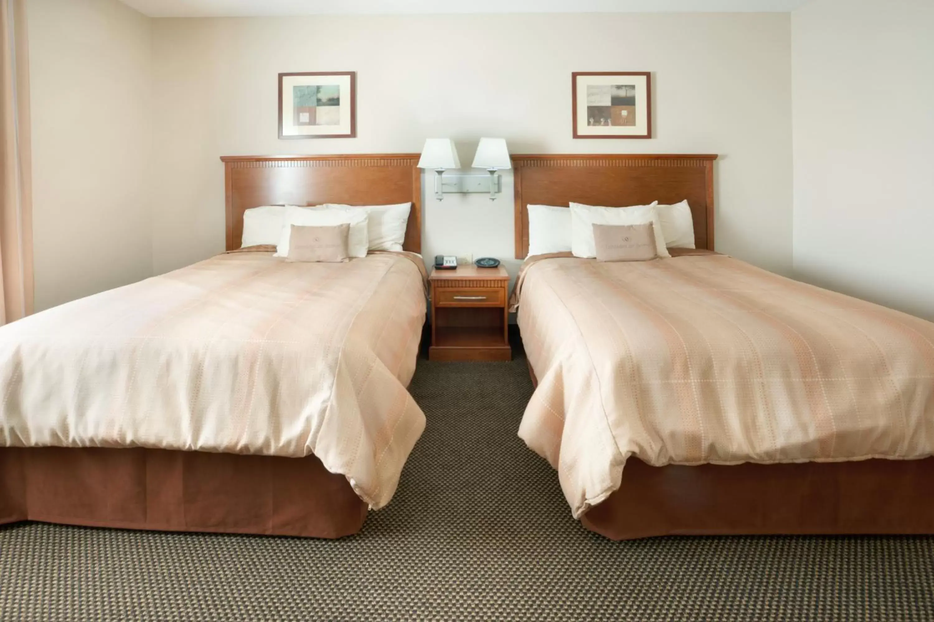 Photo of the whole room, Bed in Candlewood Suites Temple, an IHG Hotel