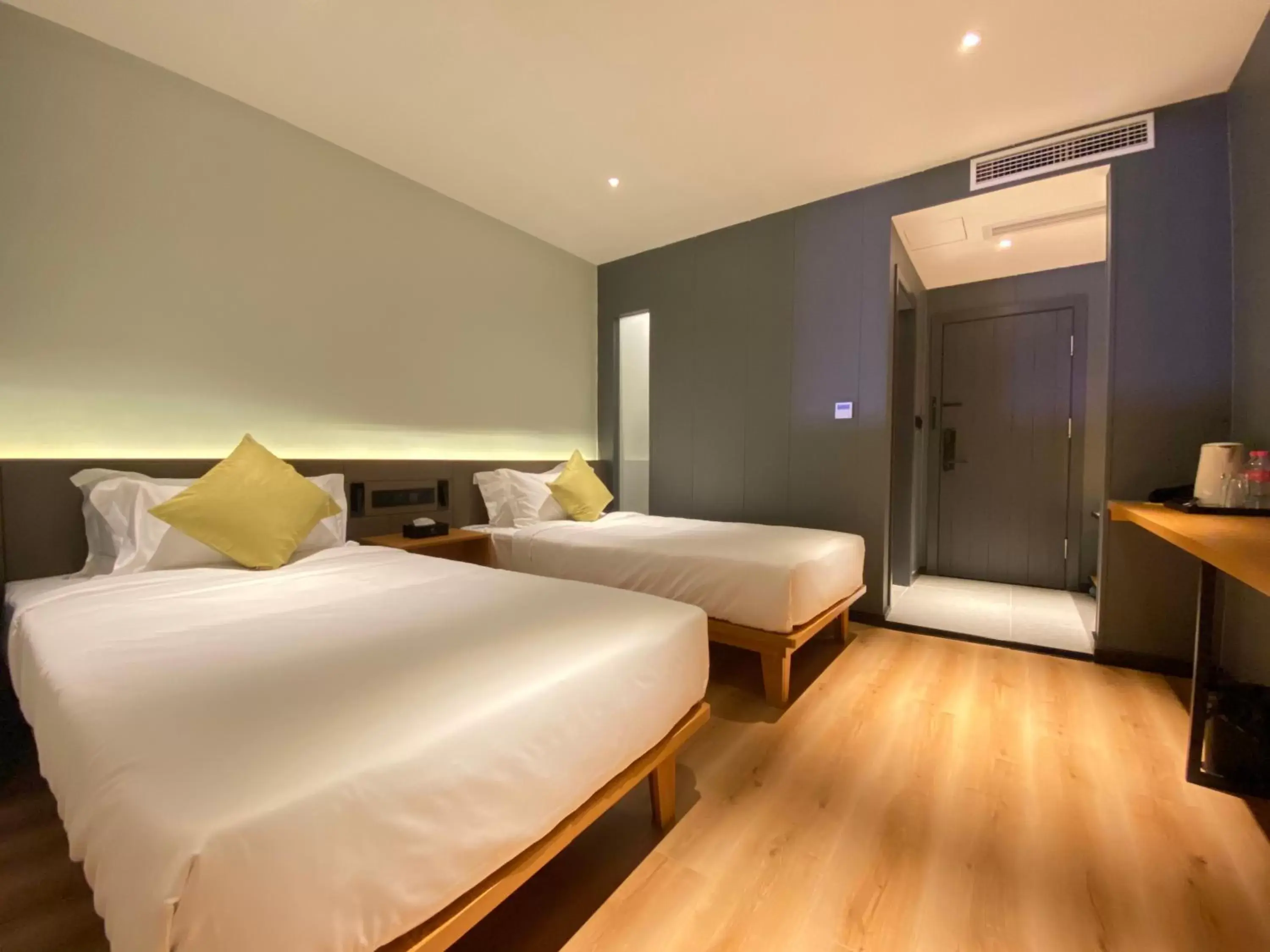 Bed in Yunfan Hotel