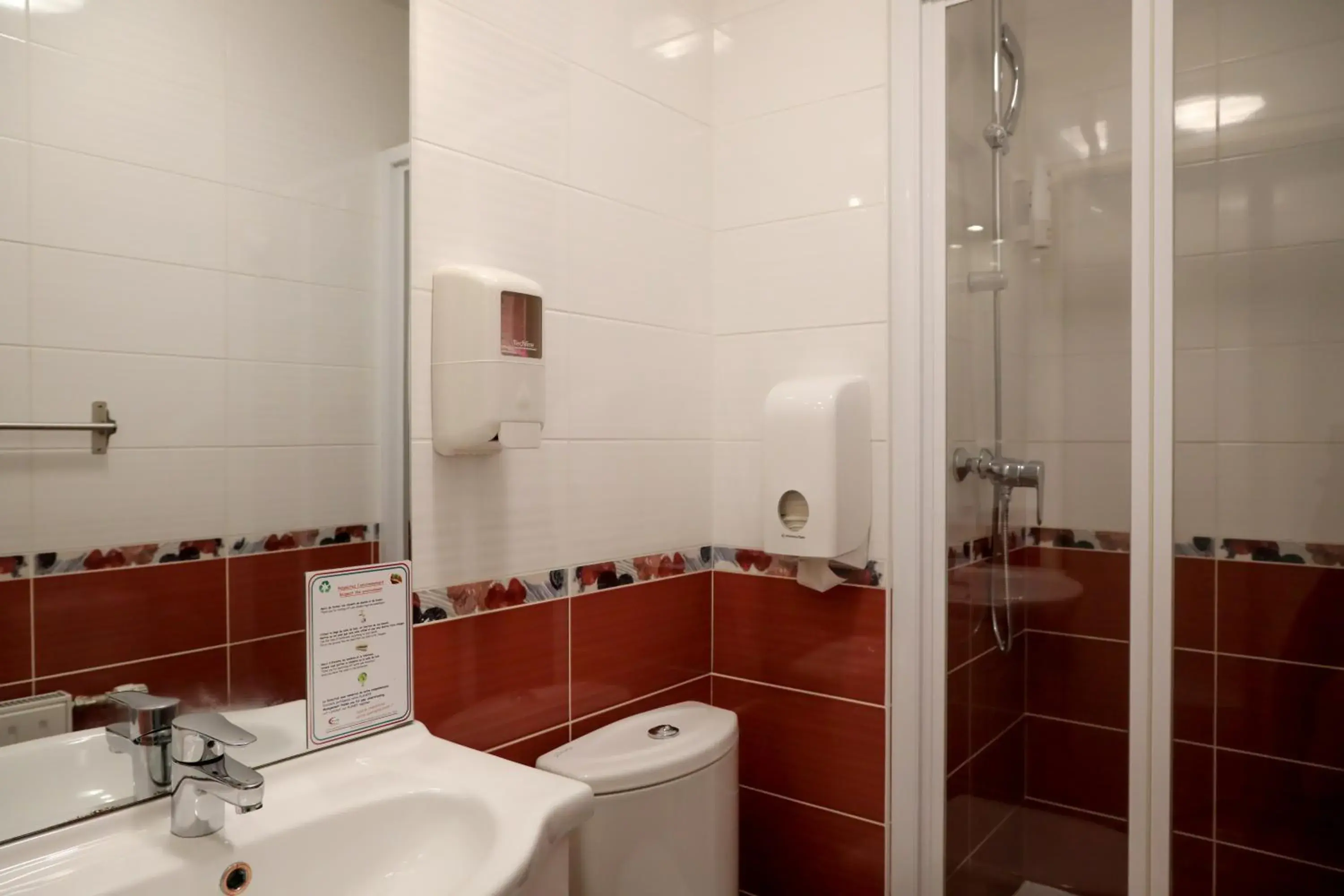 Shower, Bathroom in Anne De Bretagne