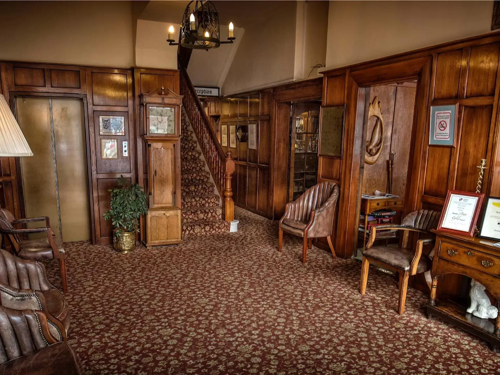 Seating area in Dunoon Hotel