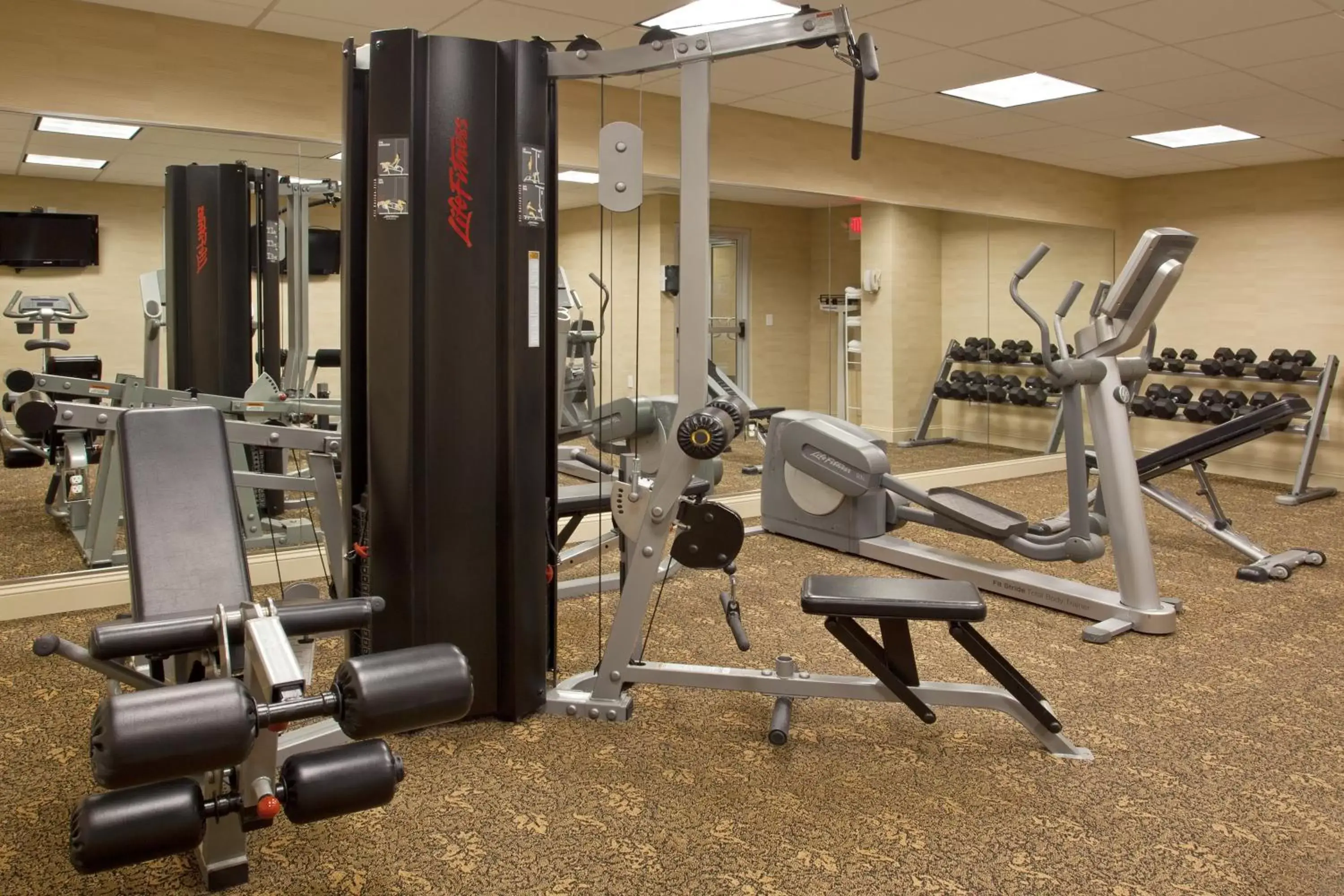 Spa and wellness centre/facilities, Fitness Center/Facilities in Holiday Inn Columbus Dwtn-Capitol Square, an IHG Hotel