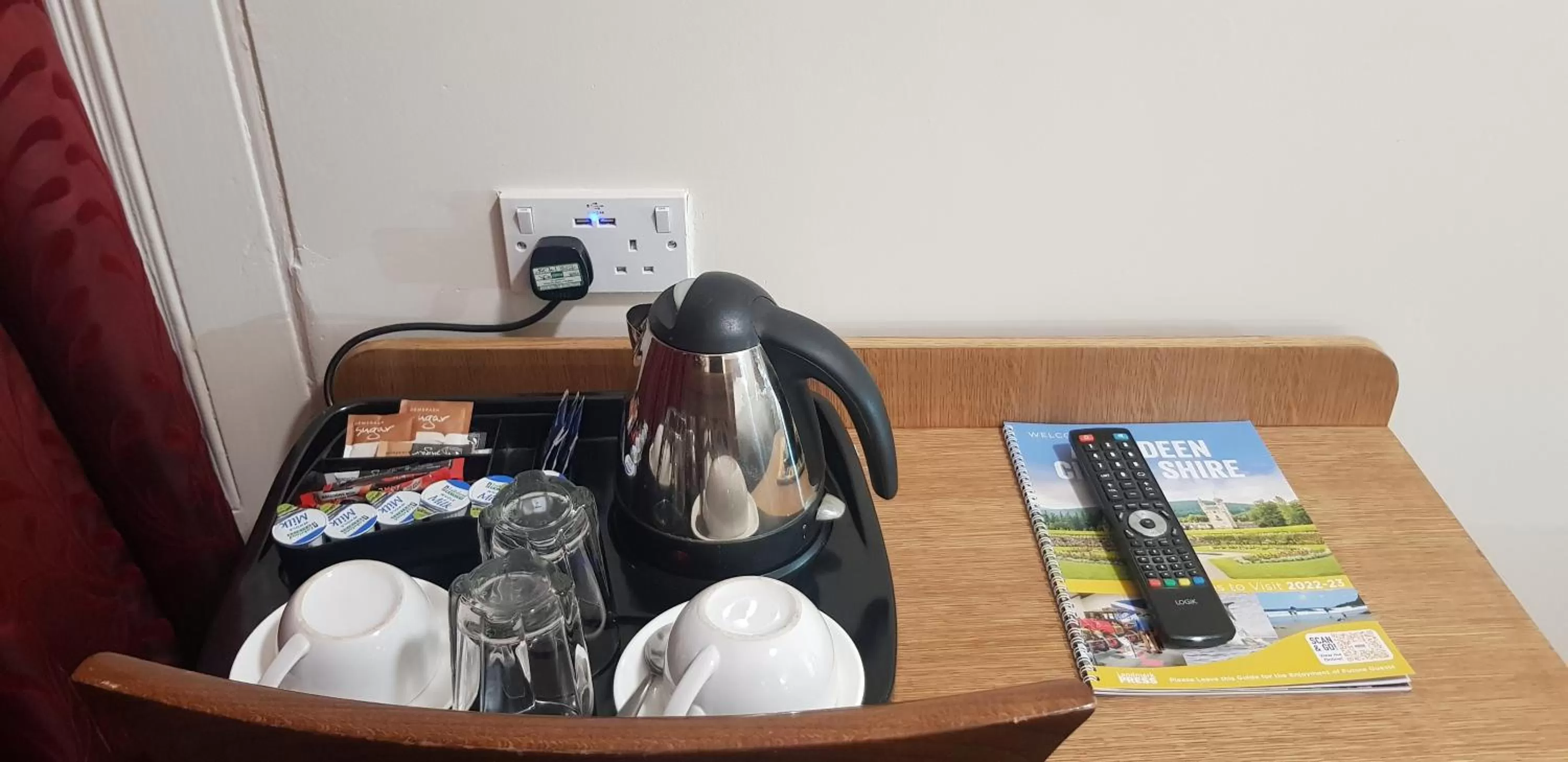 Coffee/tea facilities in Aberdeen House