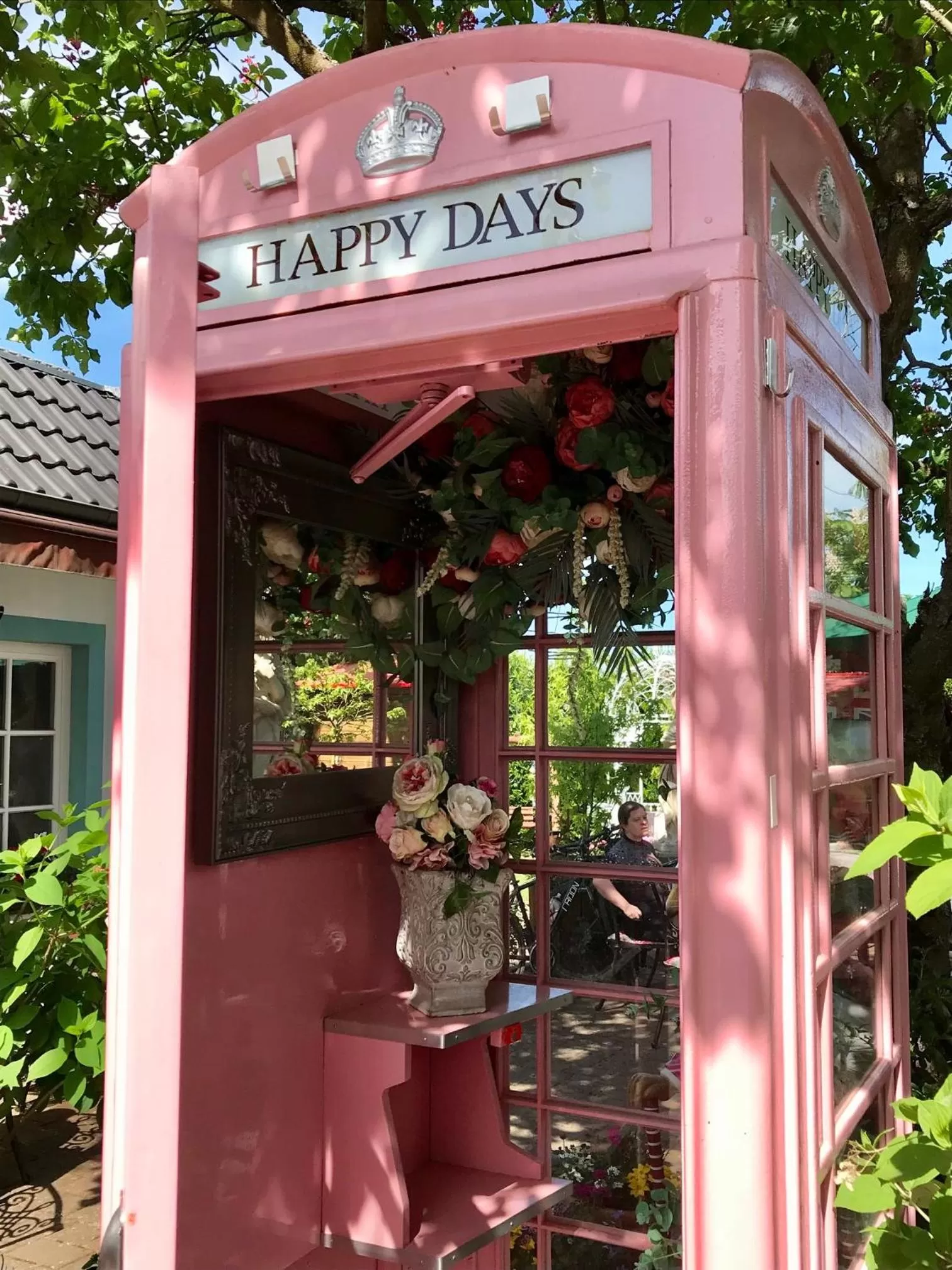 Garden in The Little Britain Inn Themed Hotel One of a Kind In Europe