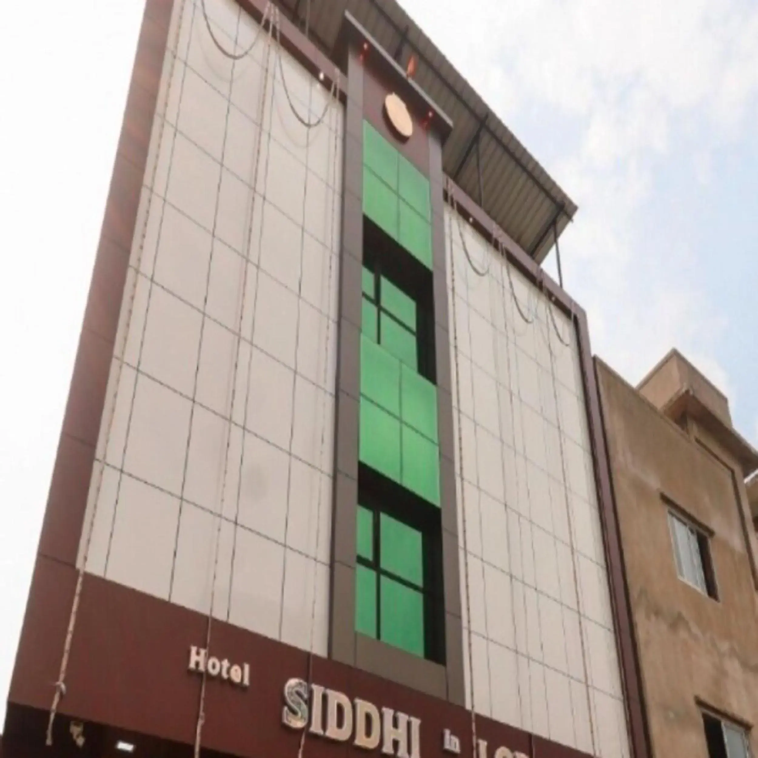 Property Building in Hotel Siddhi Inn Lodging - Navi Mumbai