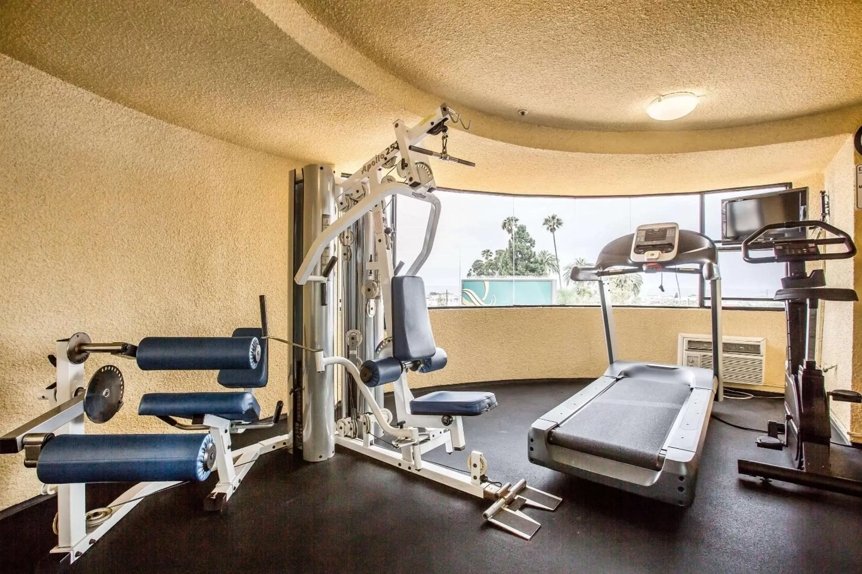 Fitness centre/facilities, Fitness Center/Facilities in Quality Inn & Suites Hermosa Beach