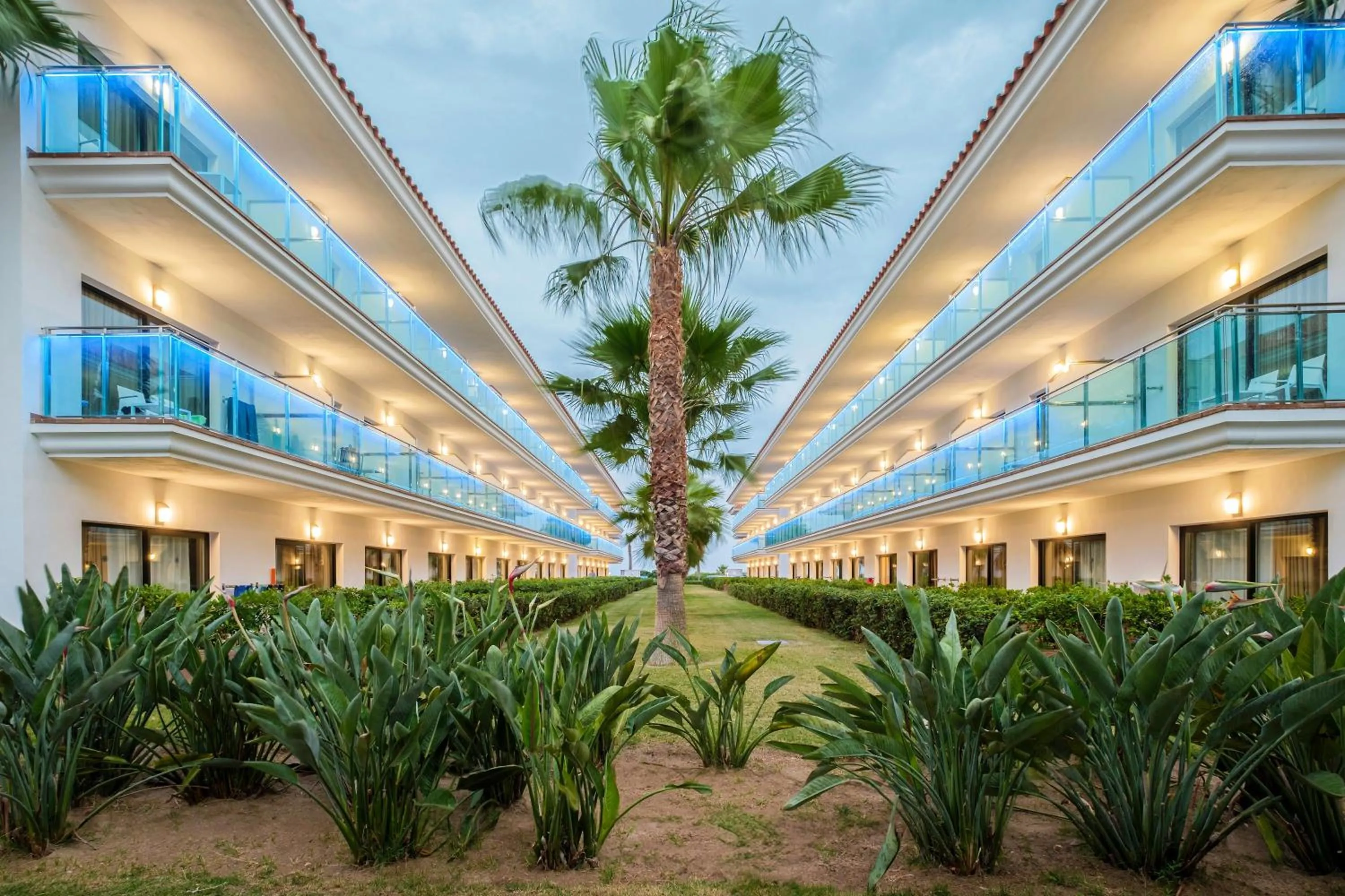 Garden in Hotel Best Costa Ballena