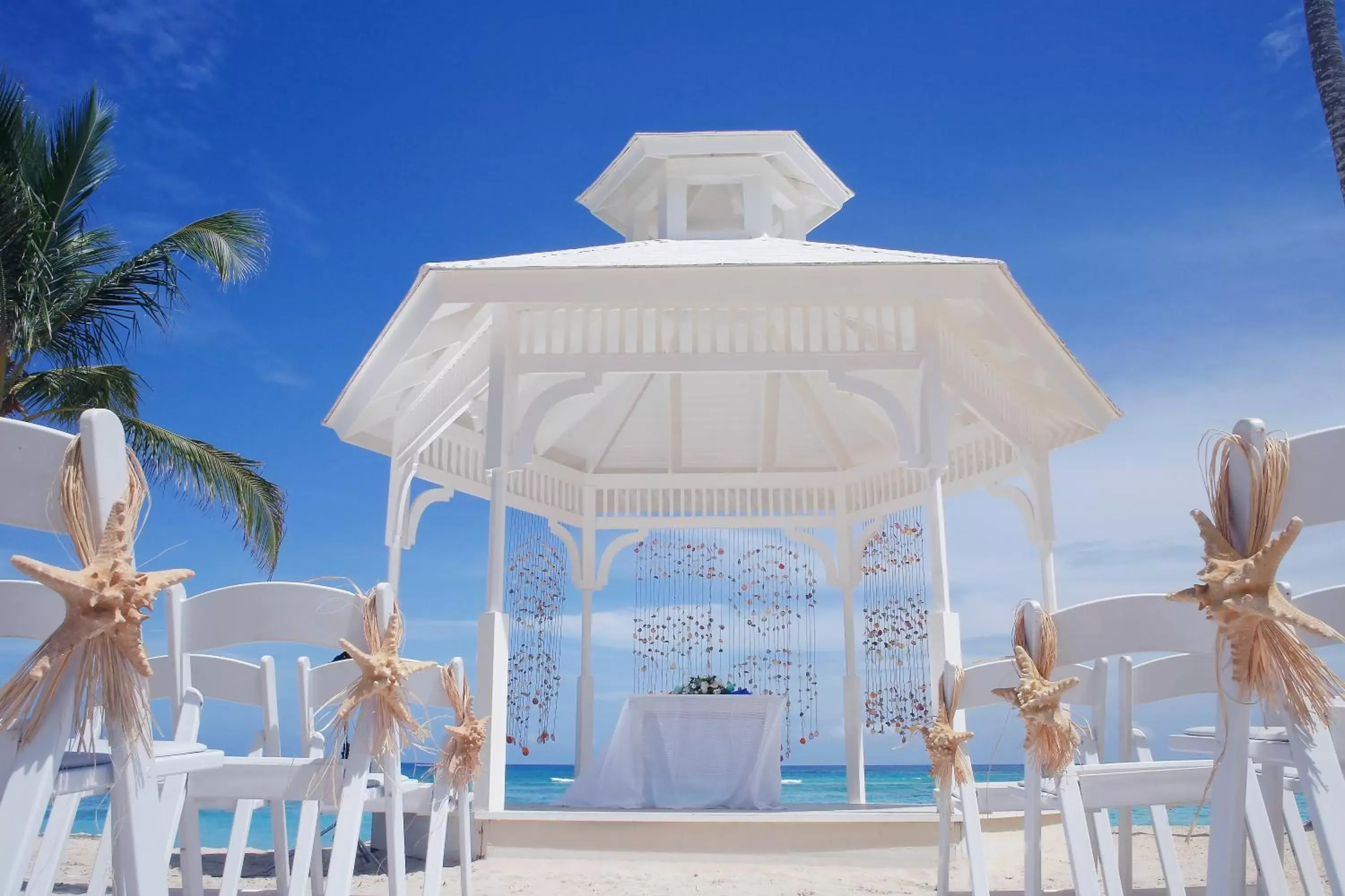 Beach, Banquet Facilities in Majestic Colonial Punta Cana - All Inclusive
