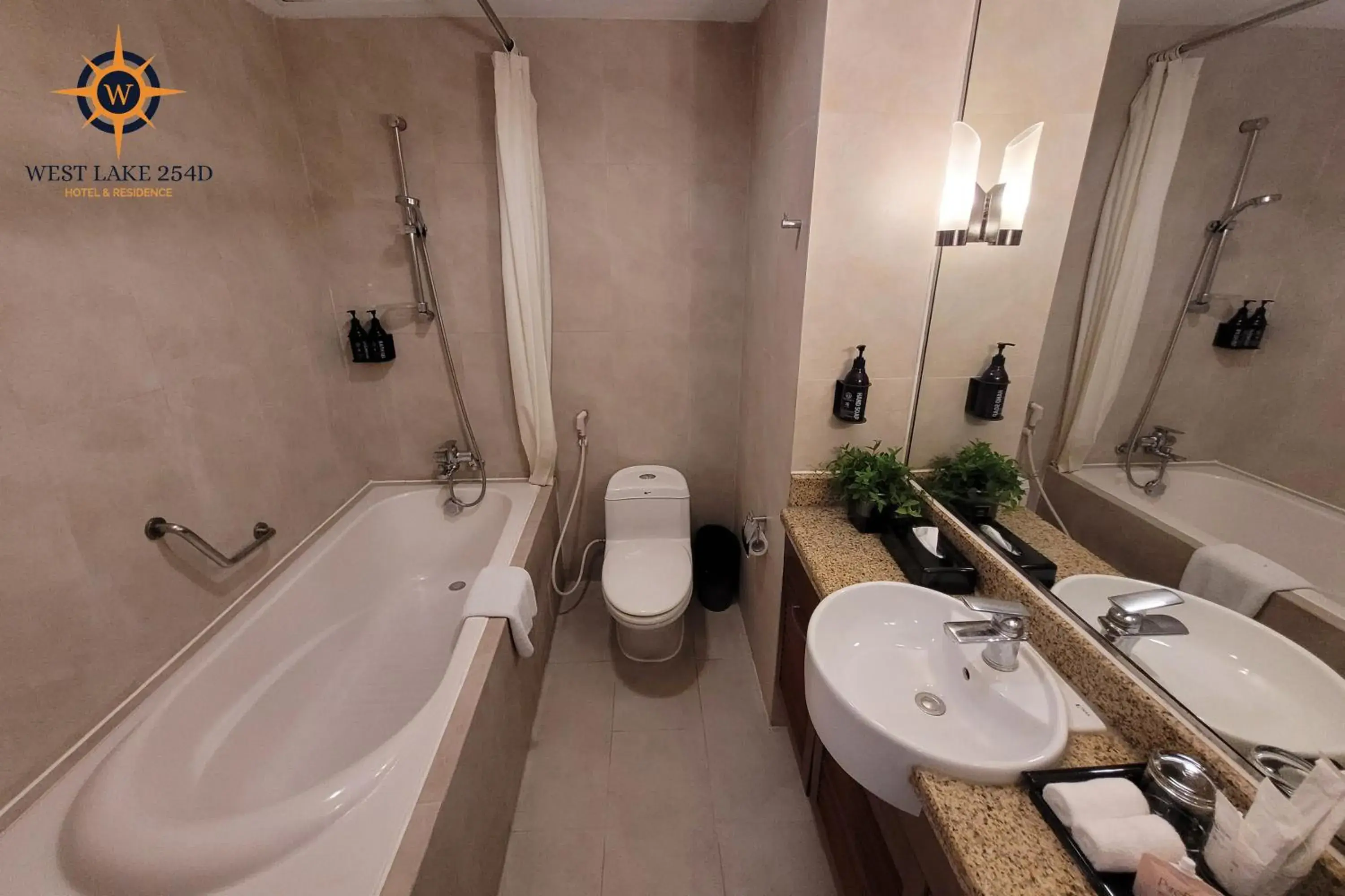 Bathroom in West Lake 254D Hotel & Residence