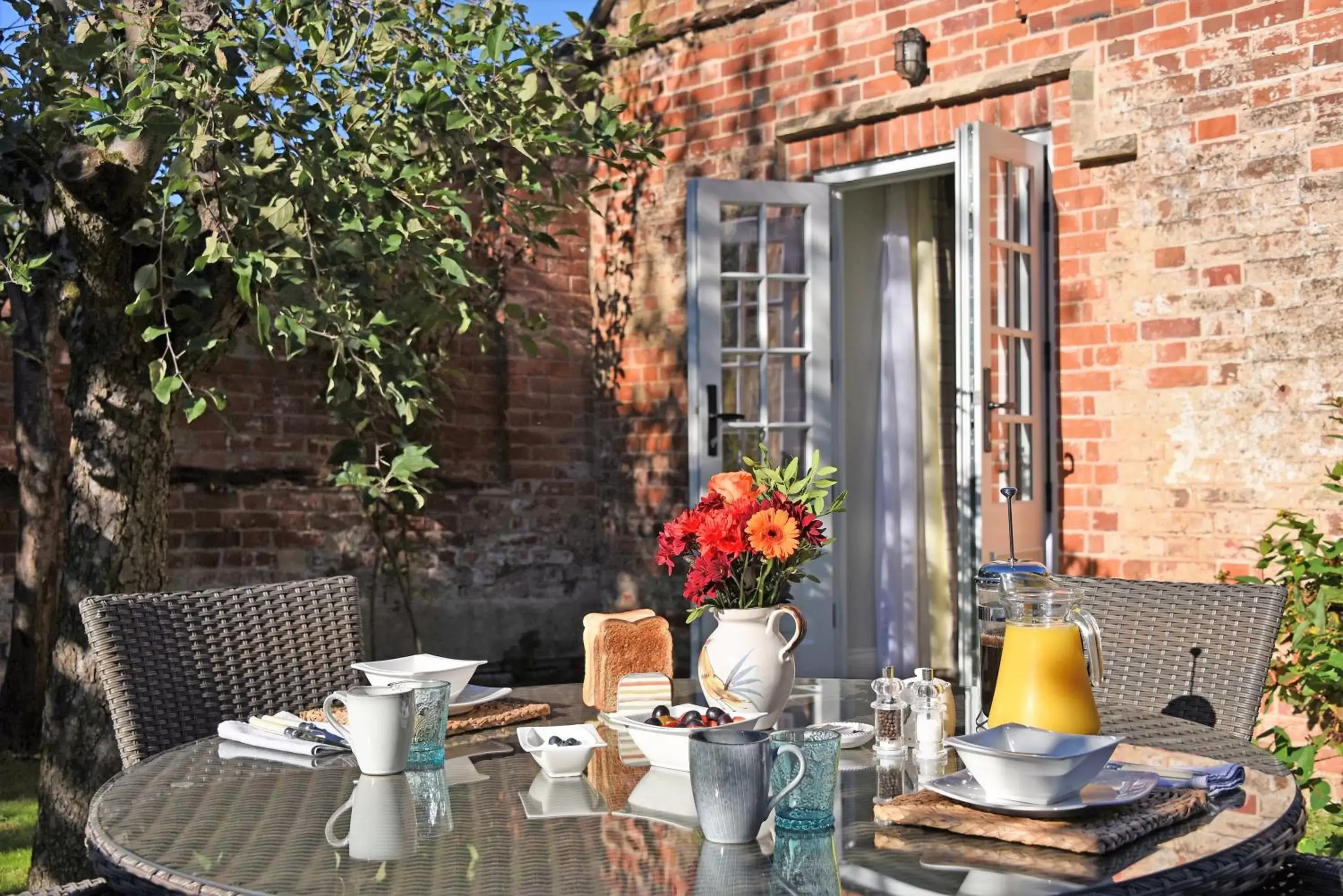 Deluxe King Room with Private Garden - single occupancy in The Mill, Long Melford Deluxe King Room with Private Garden - single occupancy in The Mill, Long Melford