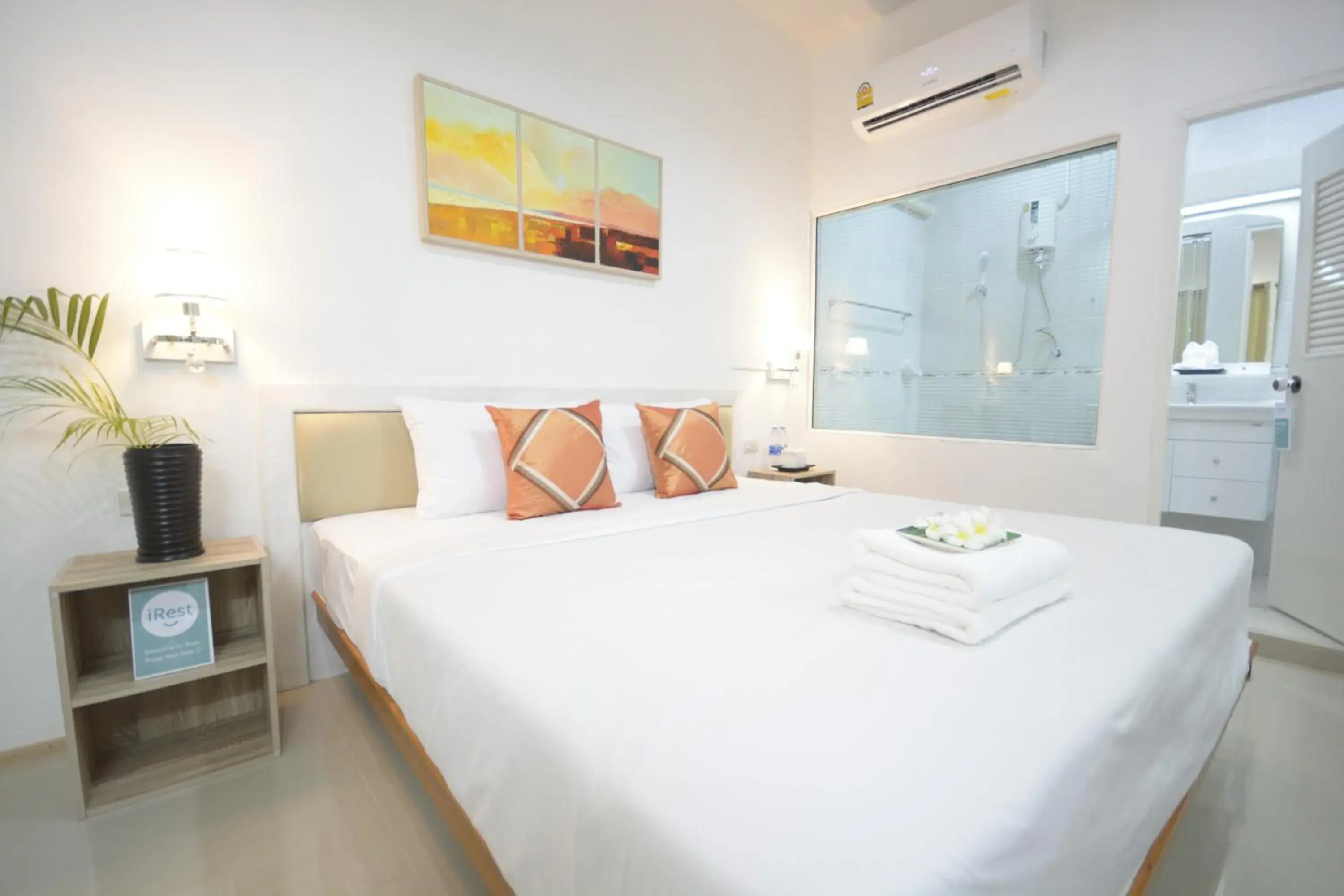 Bedroom in iRest Ao Nang Sea Front (SHA Plus)