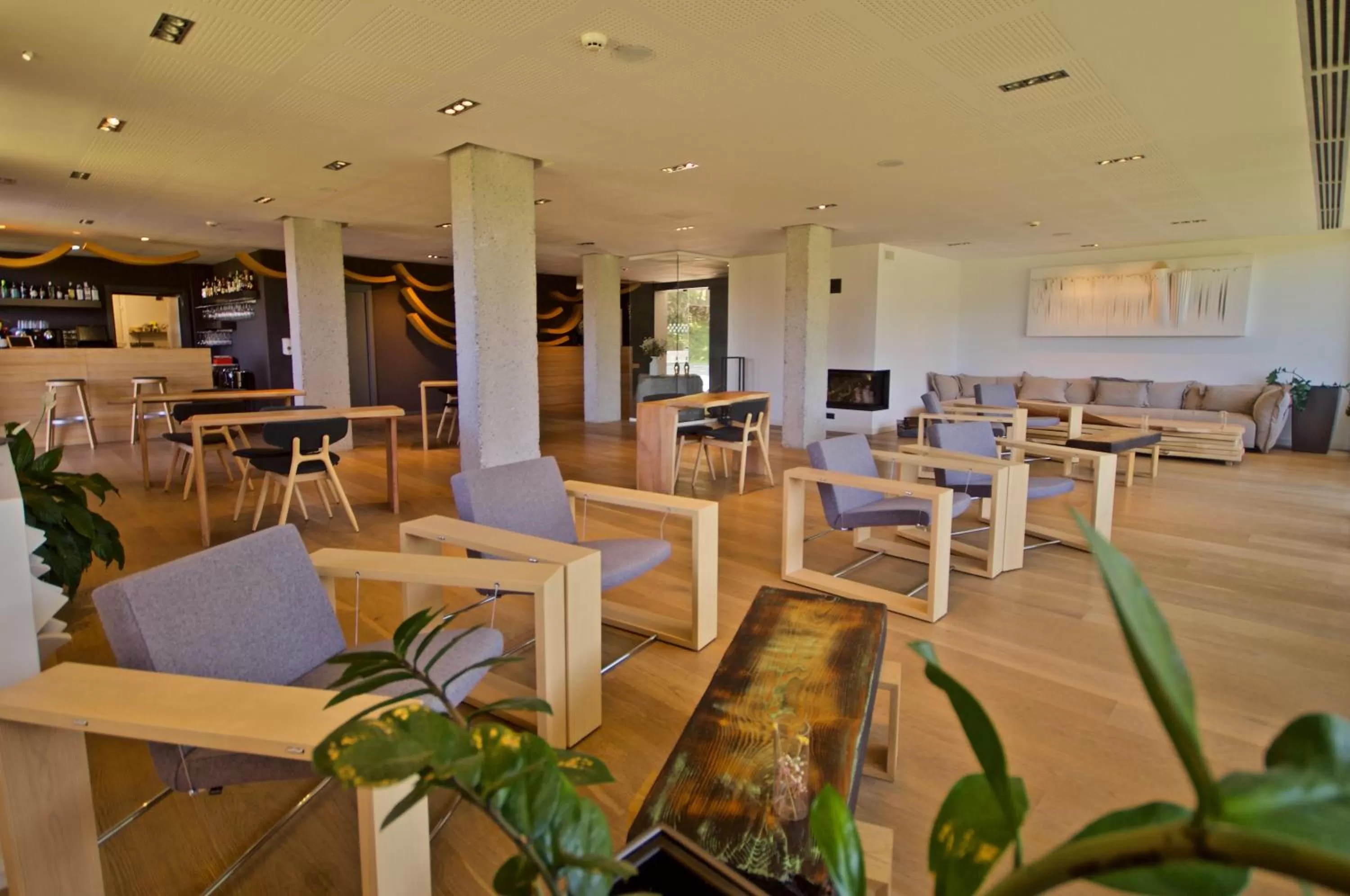 Restaurant/Places to Eat in Arantza Hotela- Adults Only