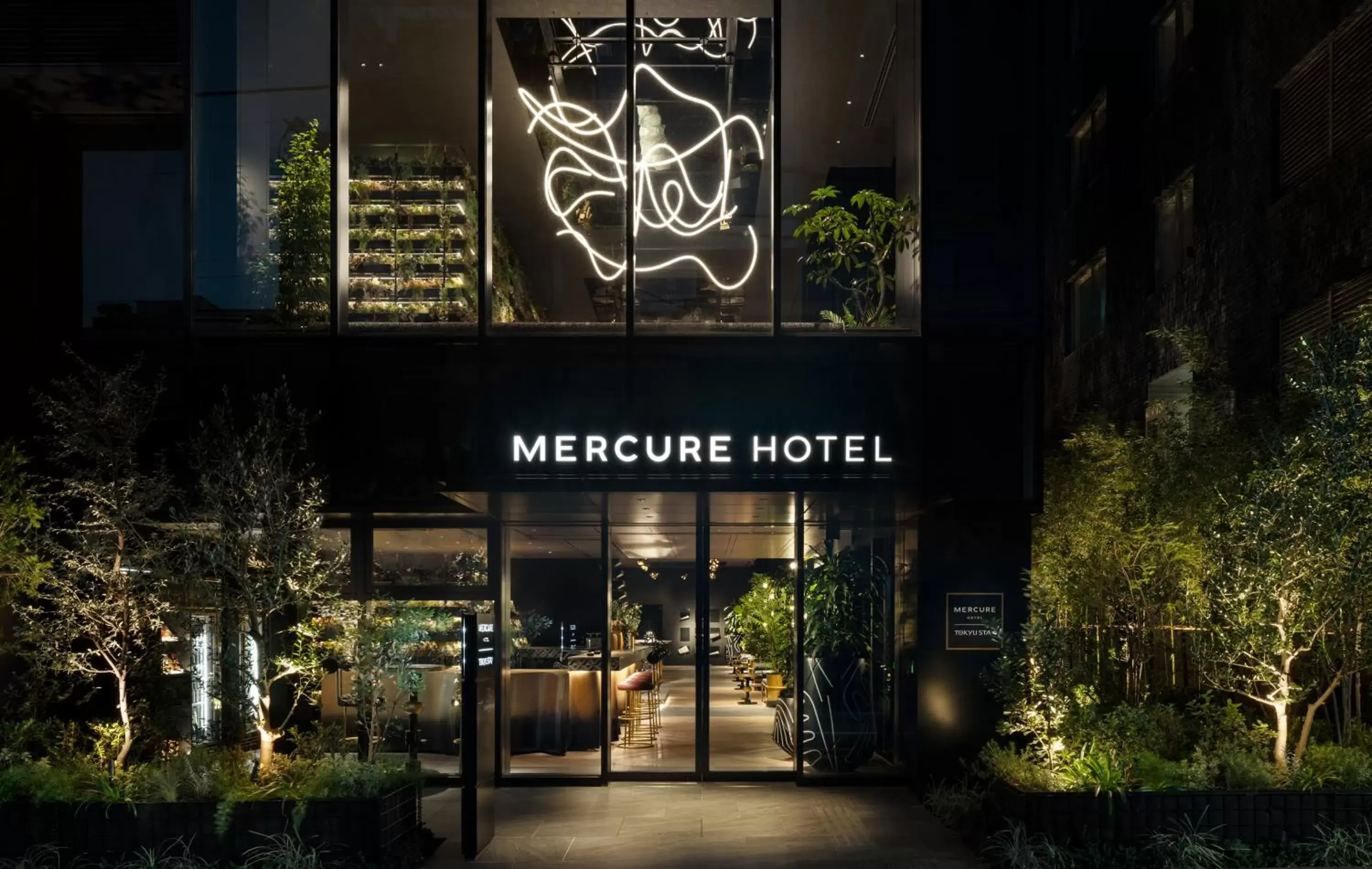 Property building in Mercure Tokyu Stay Osaka Namba