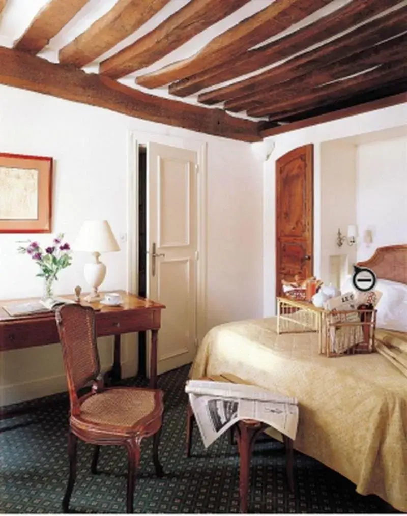 Single Room in Hotel d'Angleterre