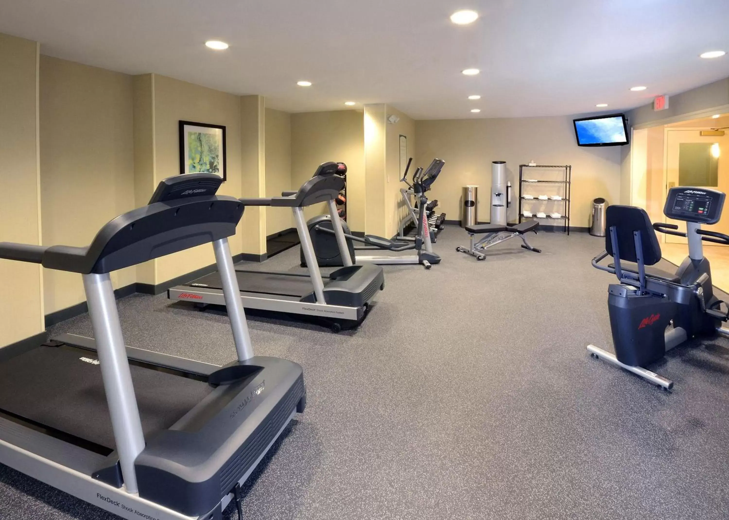 Spa and wellness centre/facilities, Fitness Center/Facilities in Staybridge Suites Raleigh-Durham Airport-Morrisville, an IHG Hotel