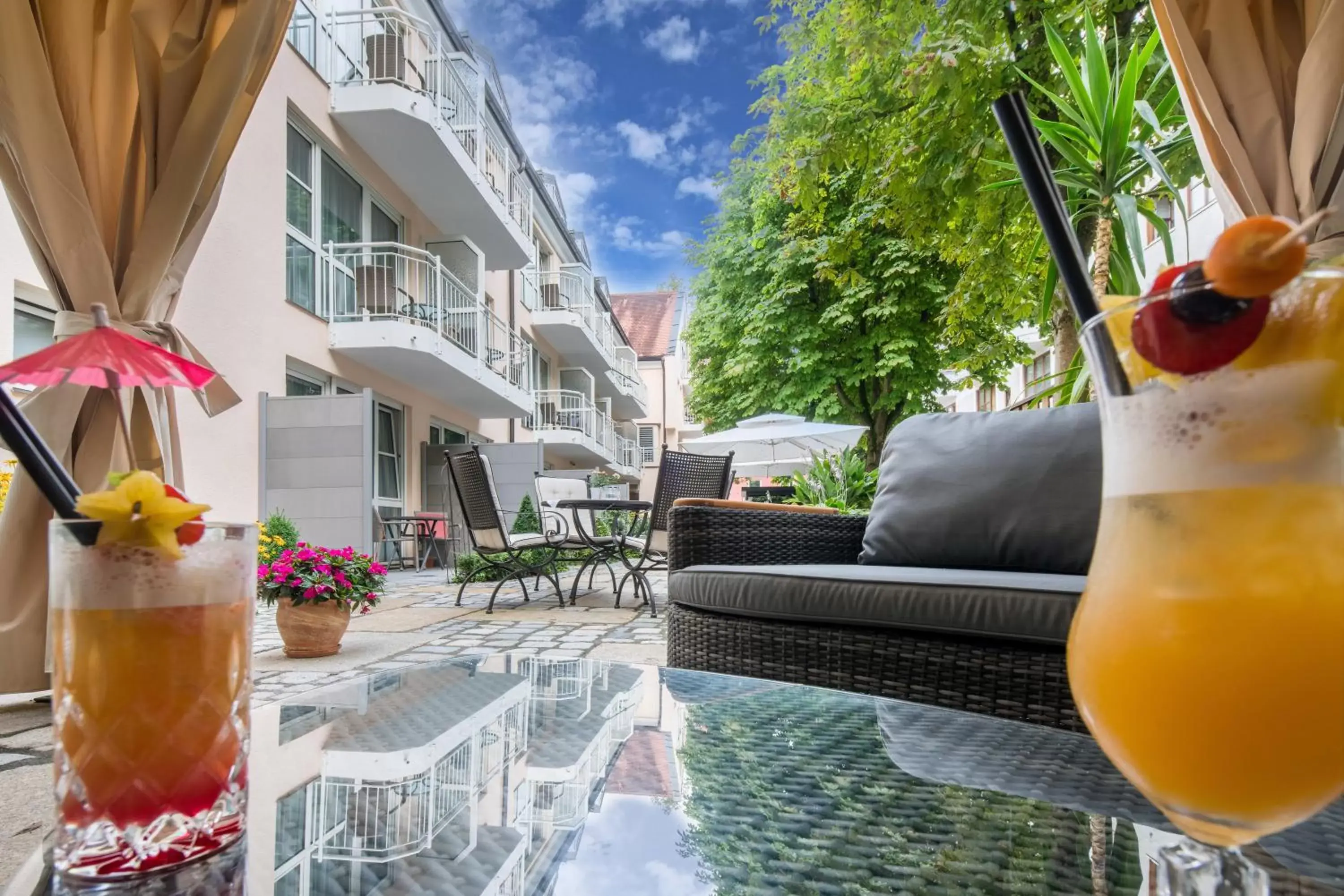 Patio in Best Western Plus Parkhotel Erding