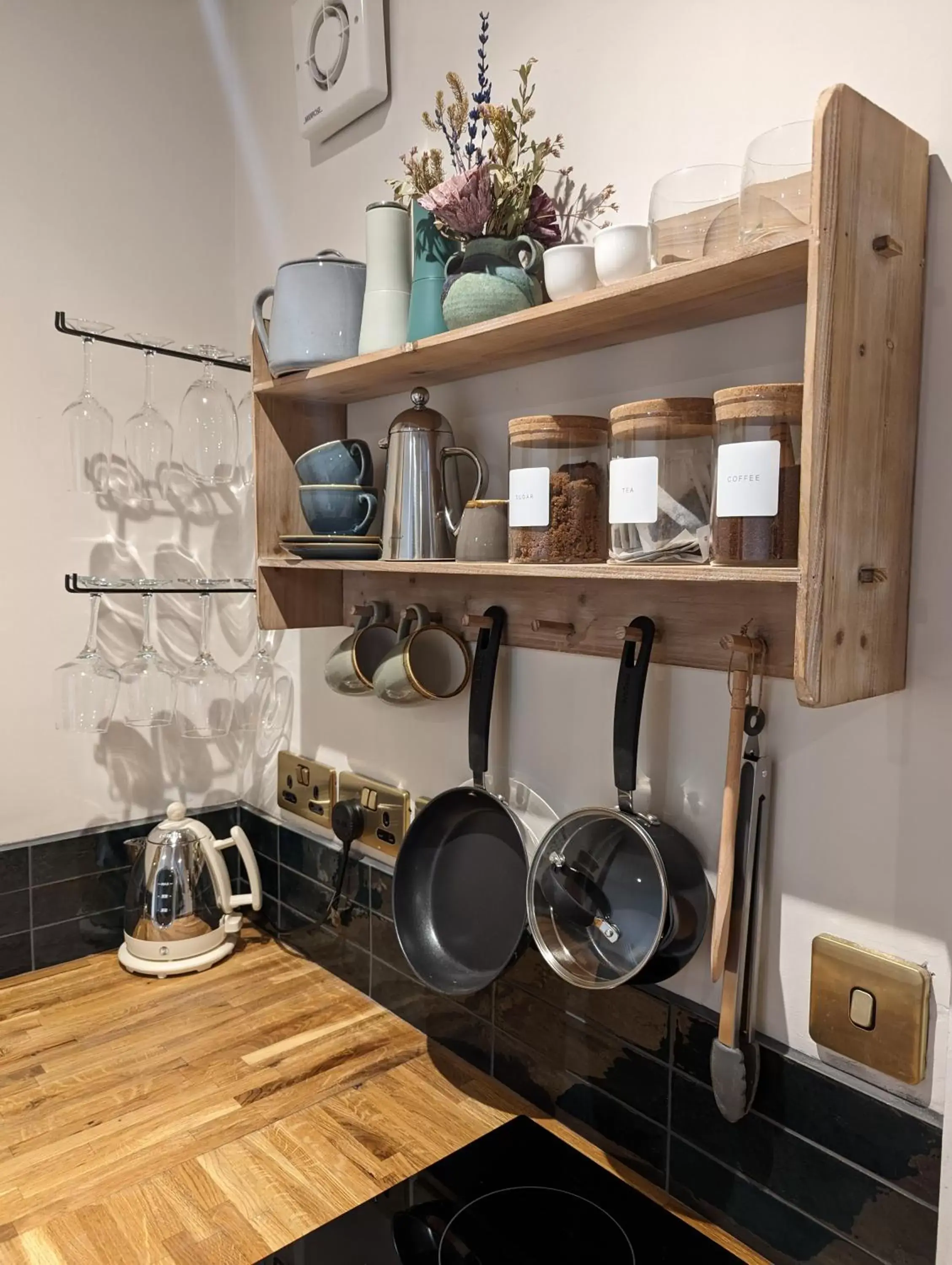 Kitchen or kitchenette, Kitchen/Kitchenette in Hanley House