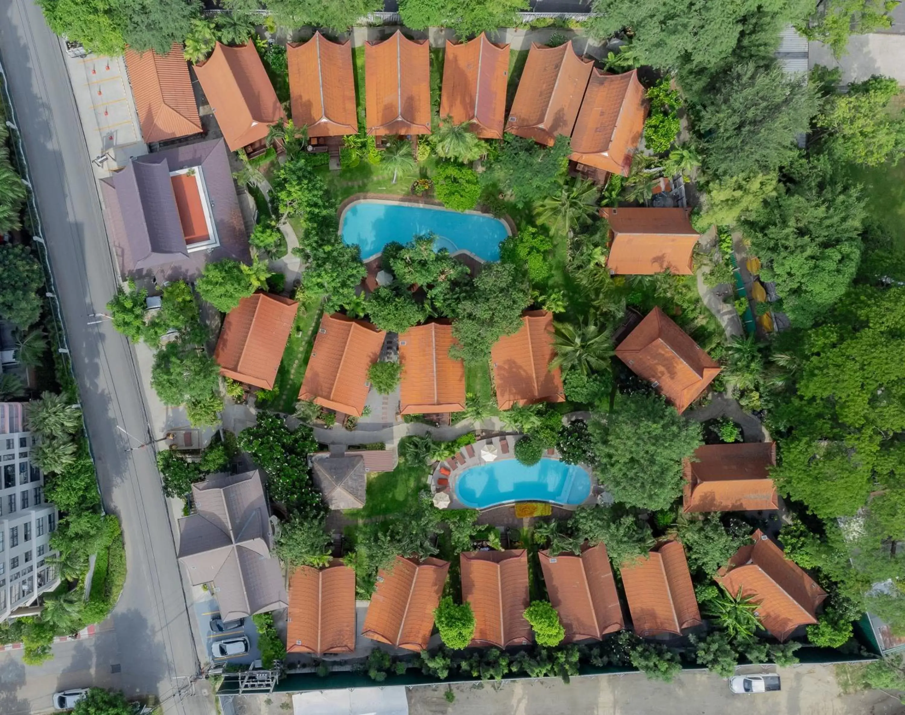 Swimming pool, Bird's-eye View in Baan Duangkaew Resort