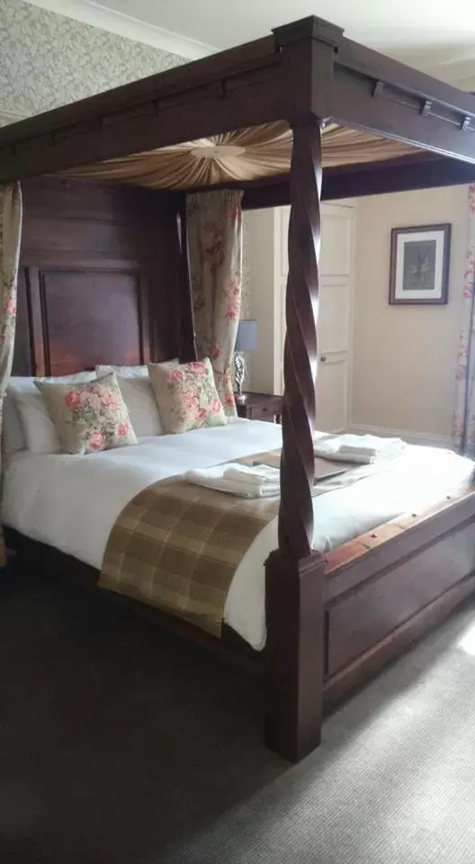 Bed in George Hotel