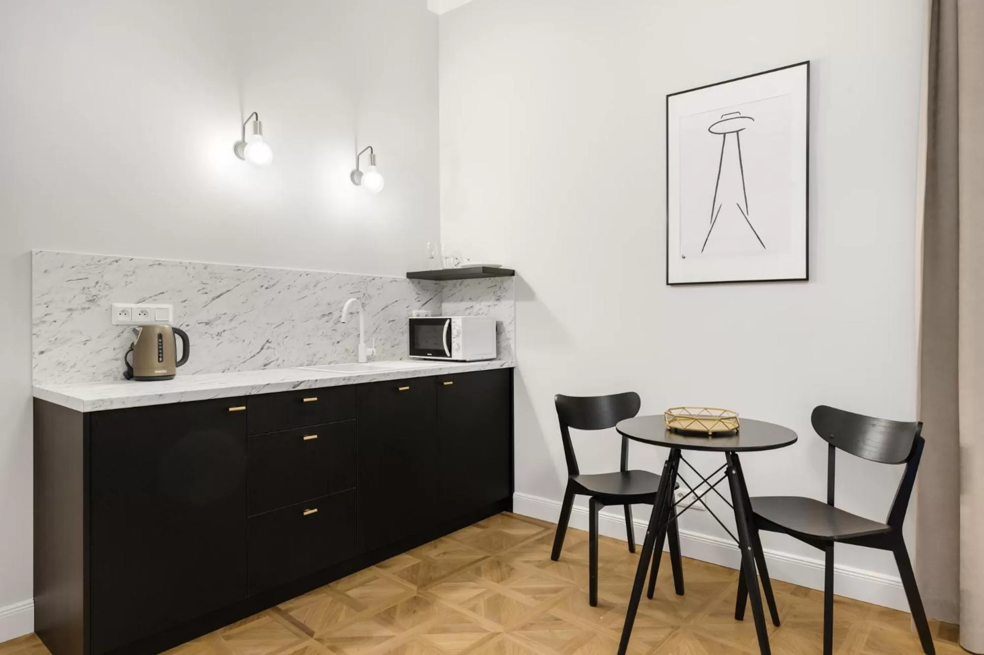 Kitchen or kitchenette in Palace Apartments