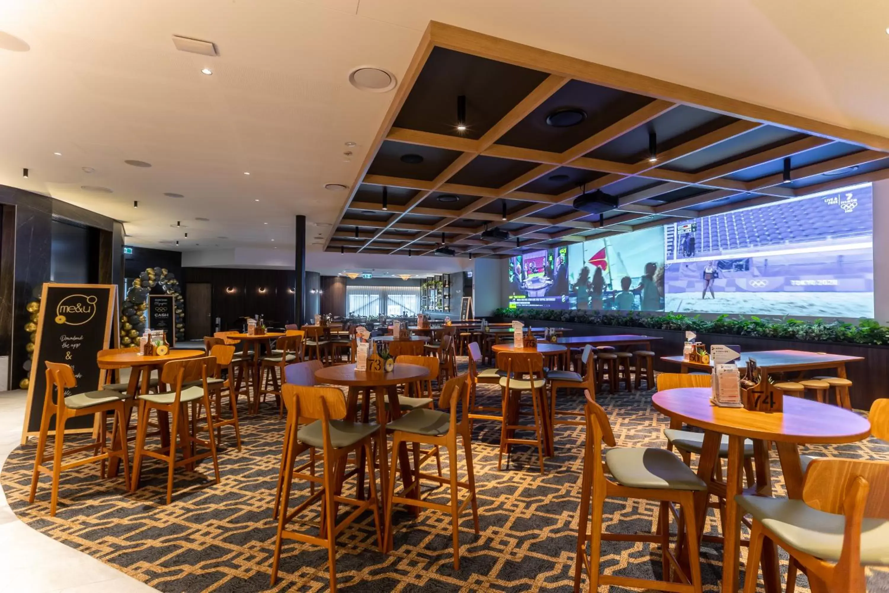 Restaurant/Places to Eat in Sunnybank Hotel Brisbane
