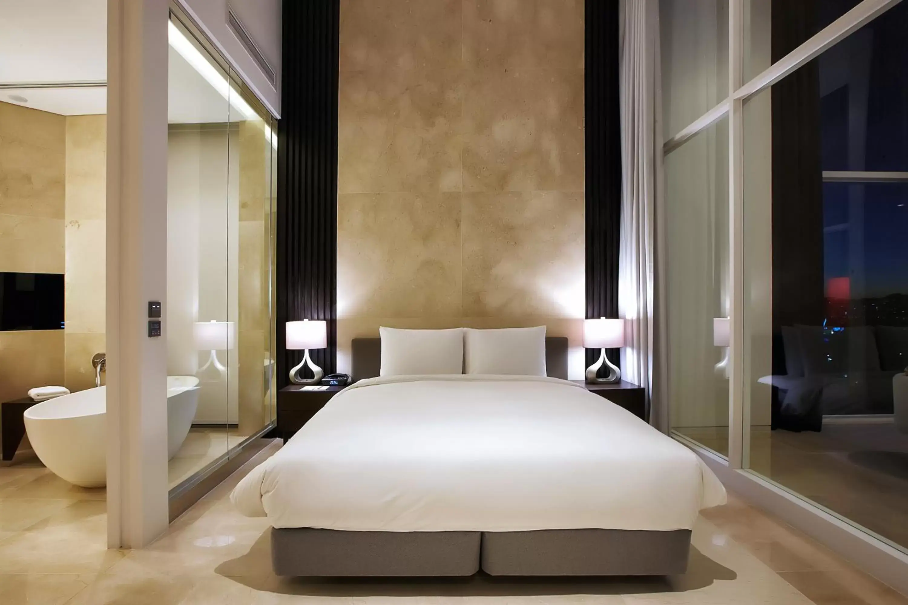 Bed in Hotel Entra Gangnam