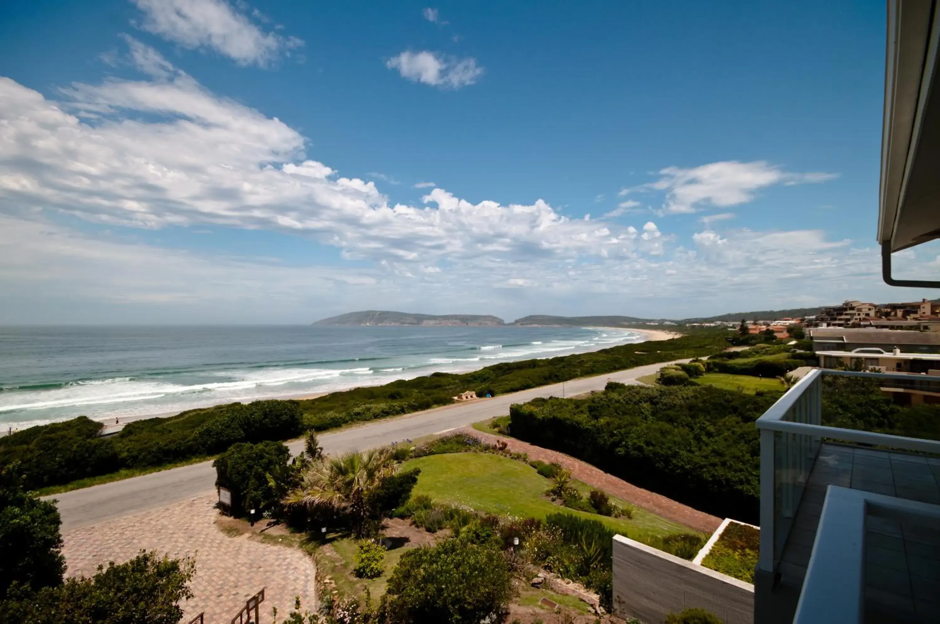 Balcony/Terrace in Robberg Beach Lodge - Lion Roars Hotels & Lodges