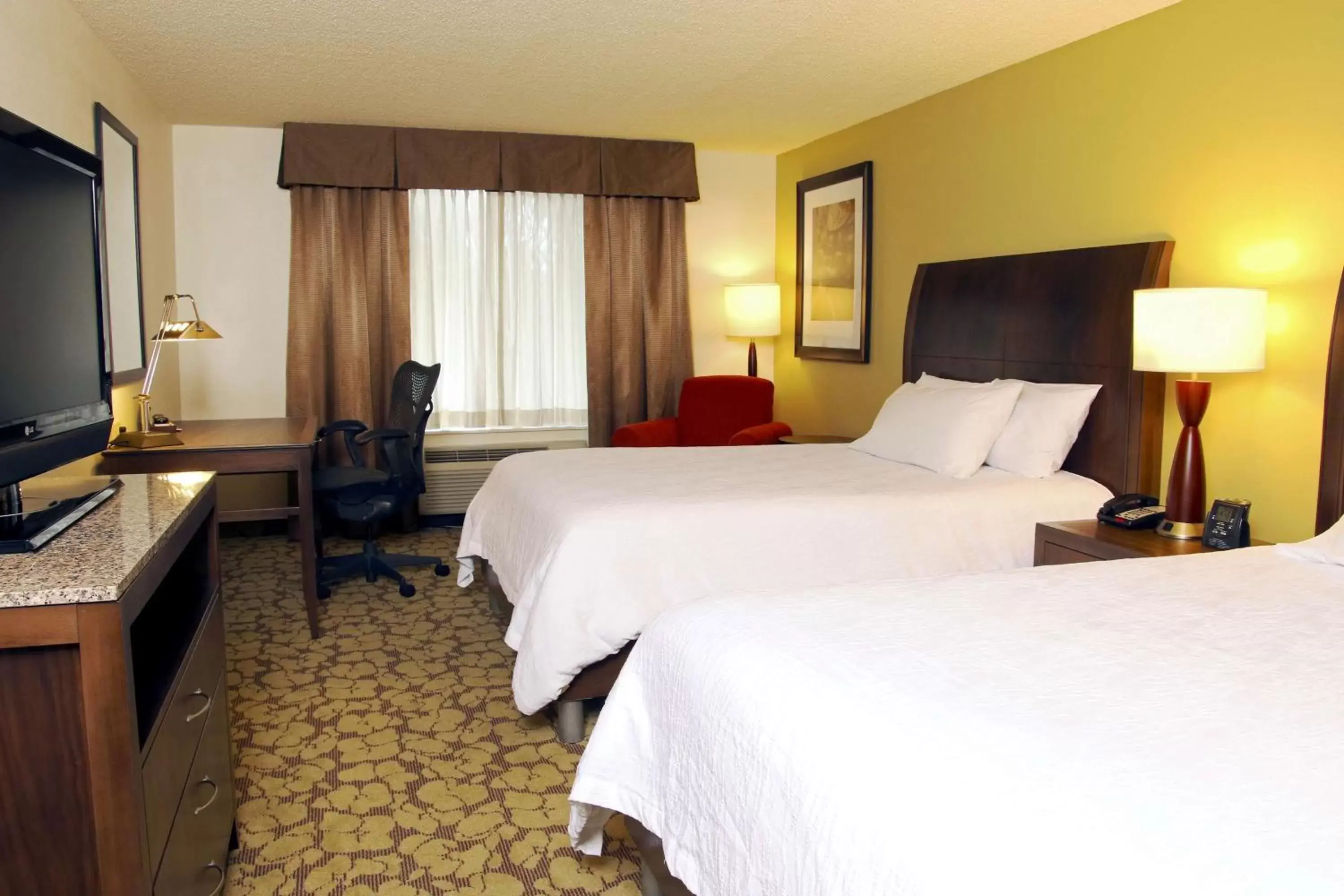 Bedroom, Bed in Hilton Garden Inn Tampa East Brandon