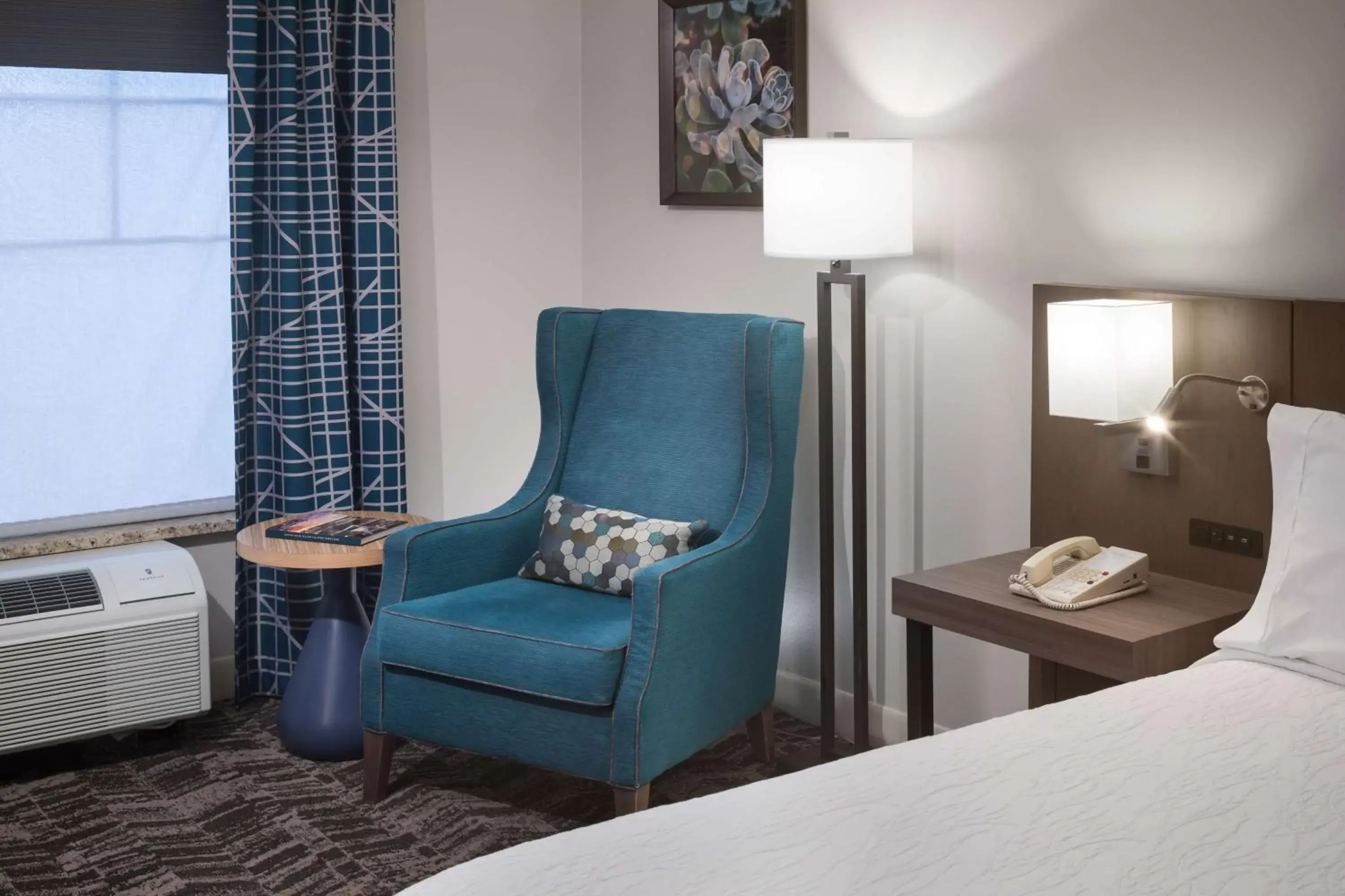 Living room, Seating Area in Hilton Garden Inn Hilton Head