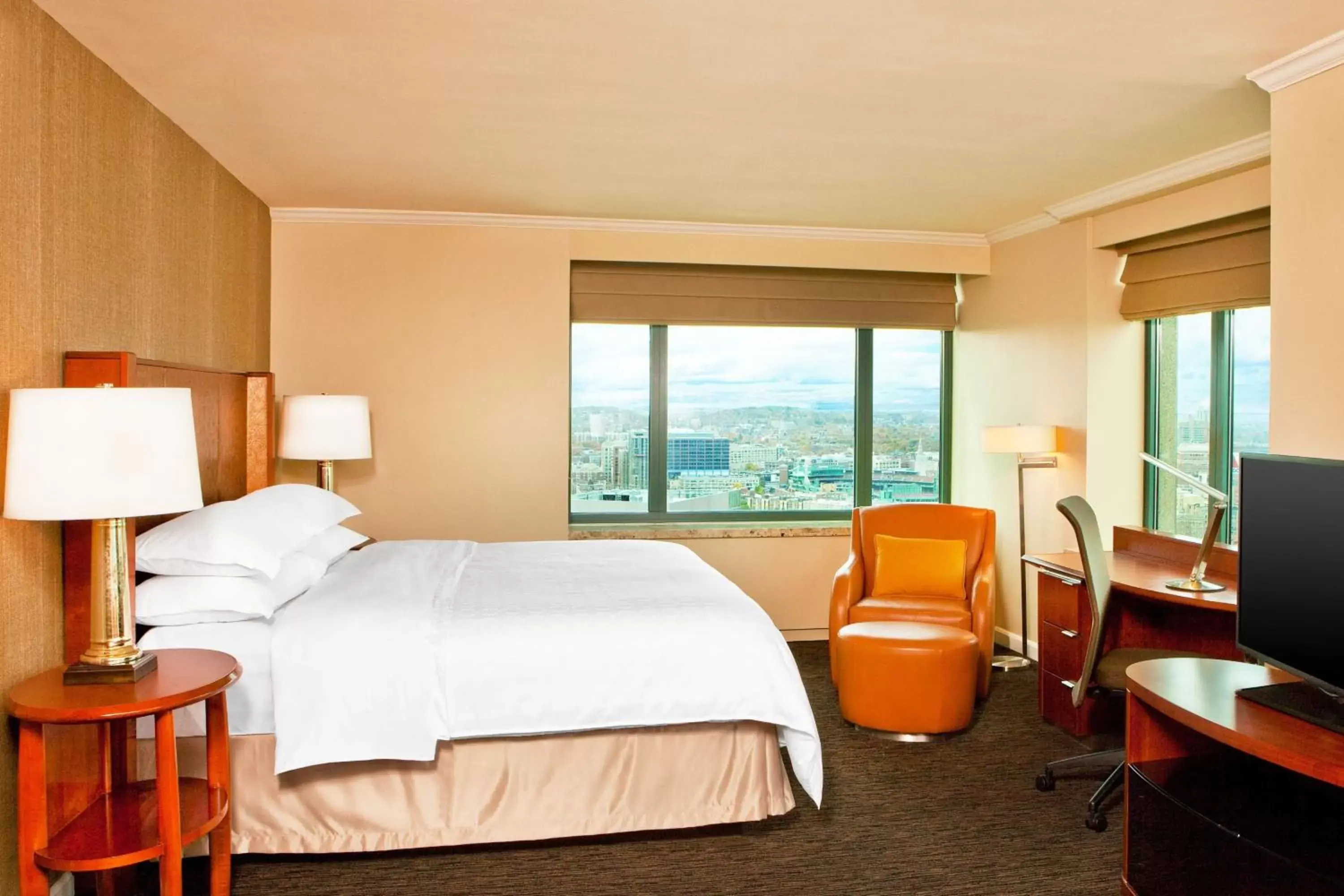 Bedroom in Sheraton Boston Hotel