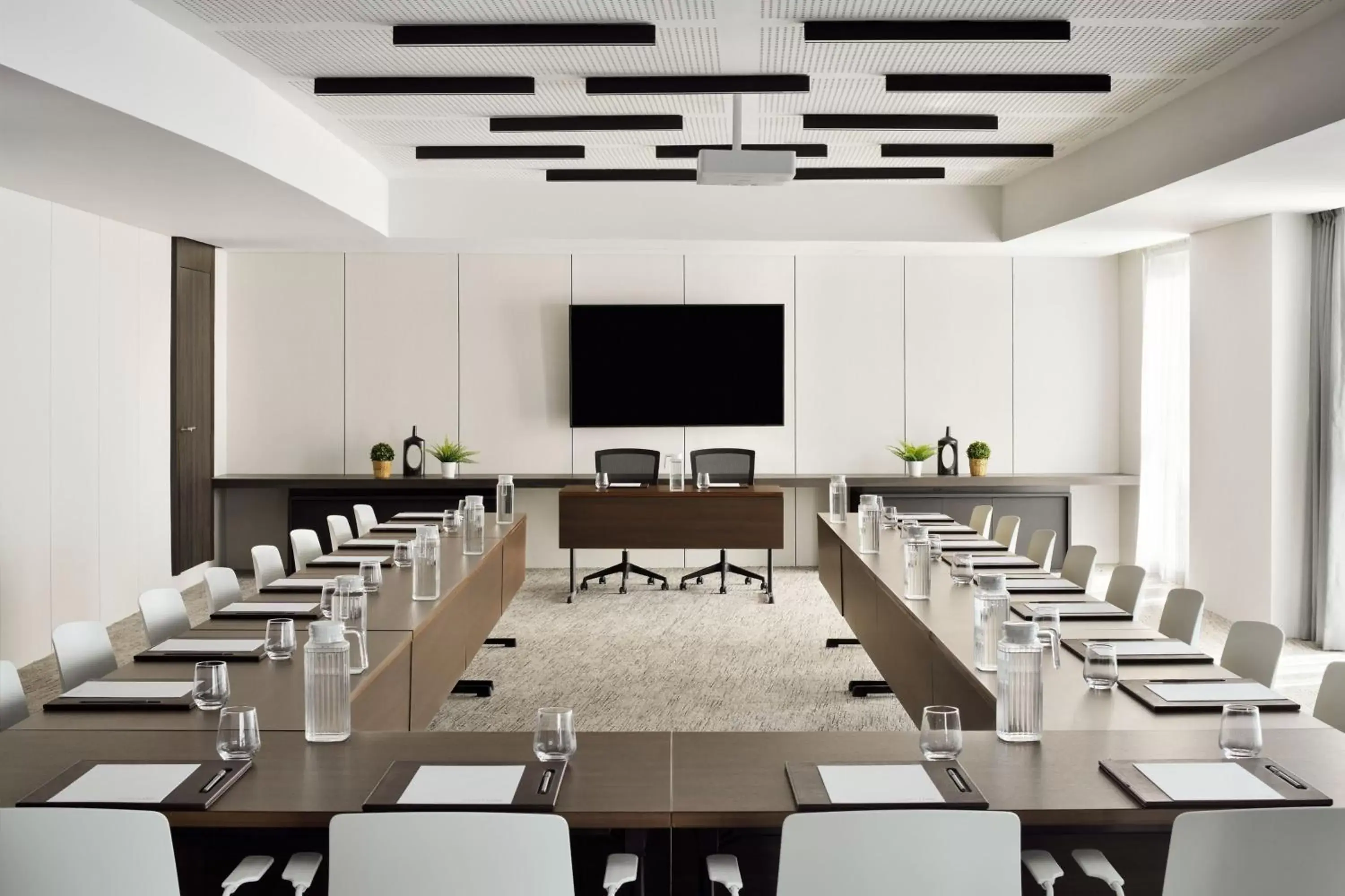 Meeting/conference room in Courtyard by Marriott World Trade Centre, Dubai