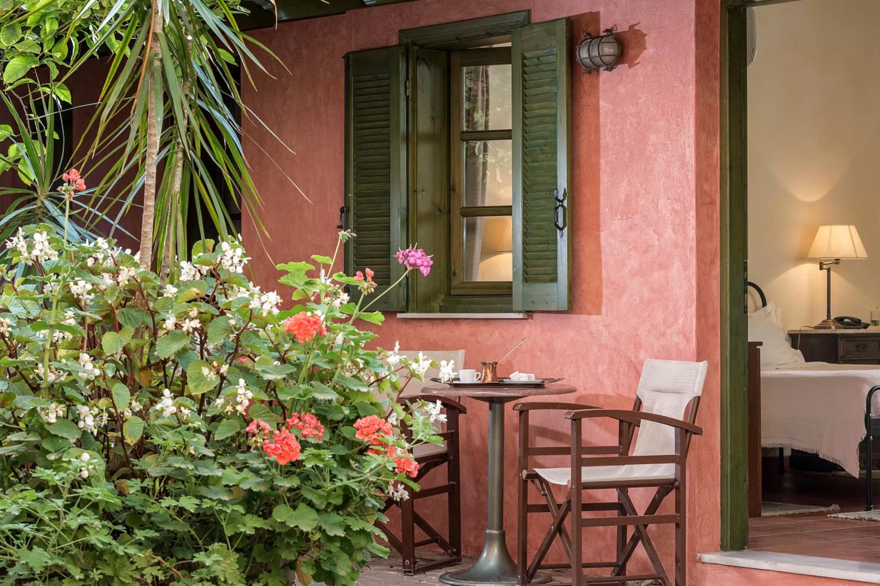 Property building in Nafsimedon Hotel