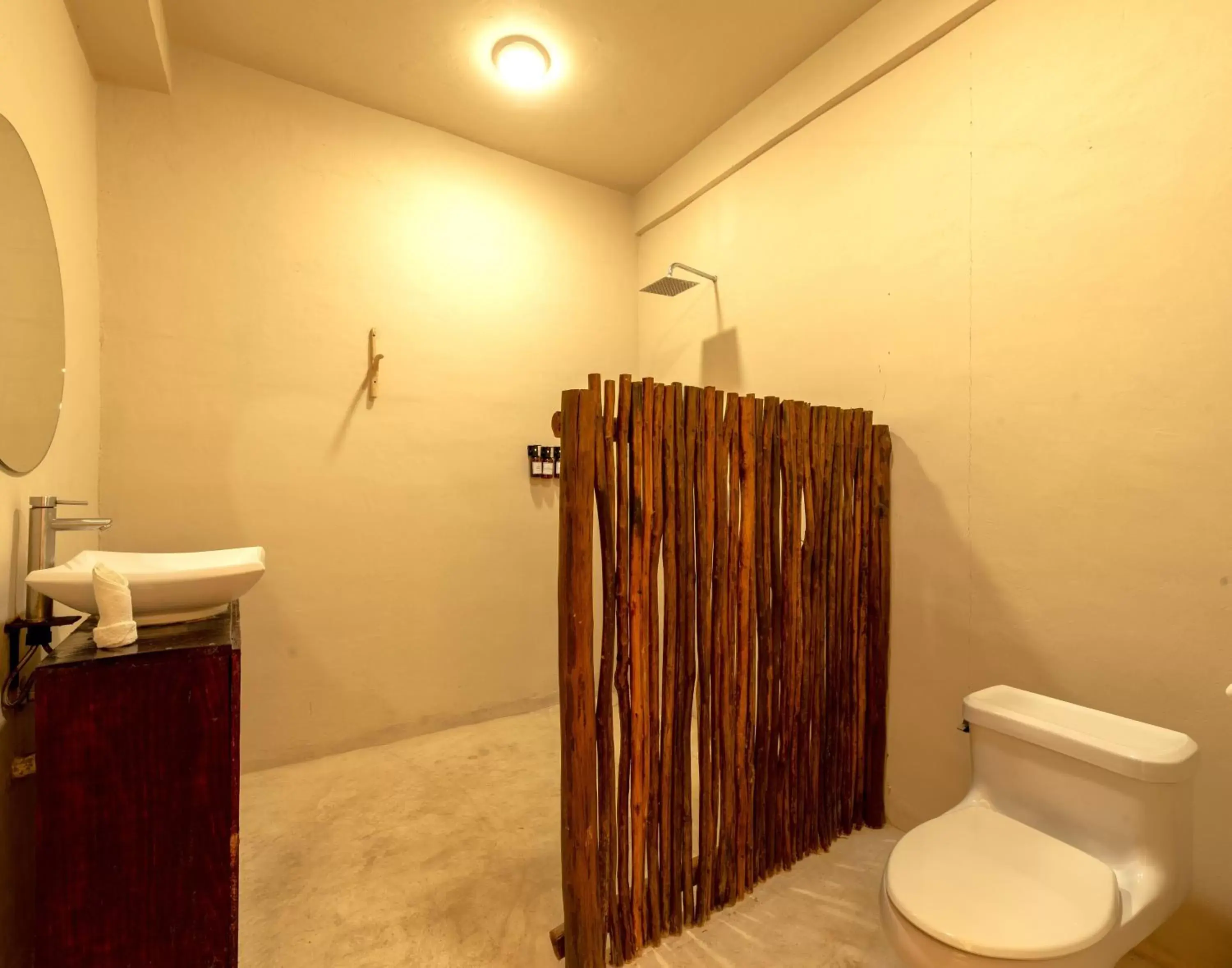 Shower, Bathroom in Alquimia Hotel Boutique