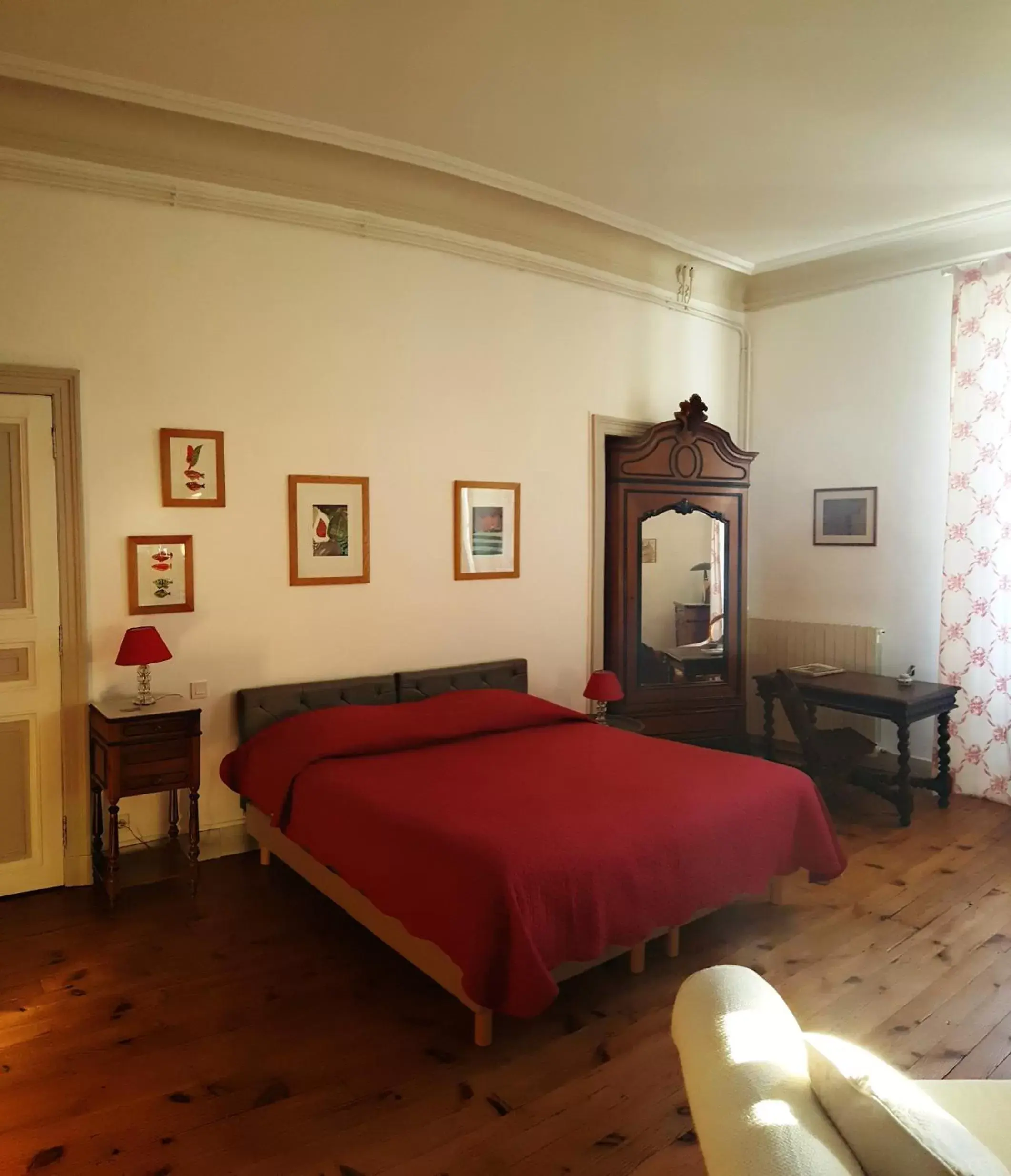 Bed in Villa Dampierre