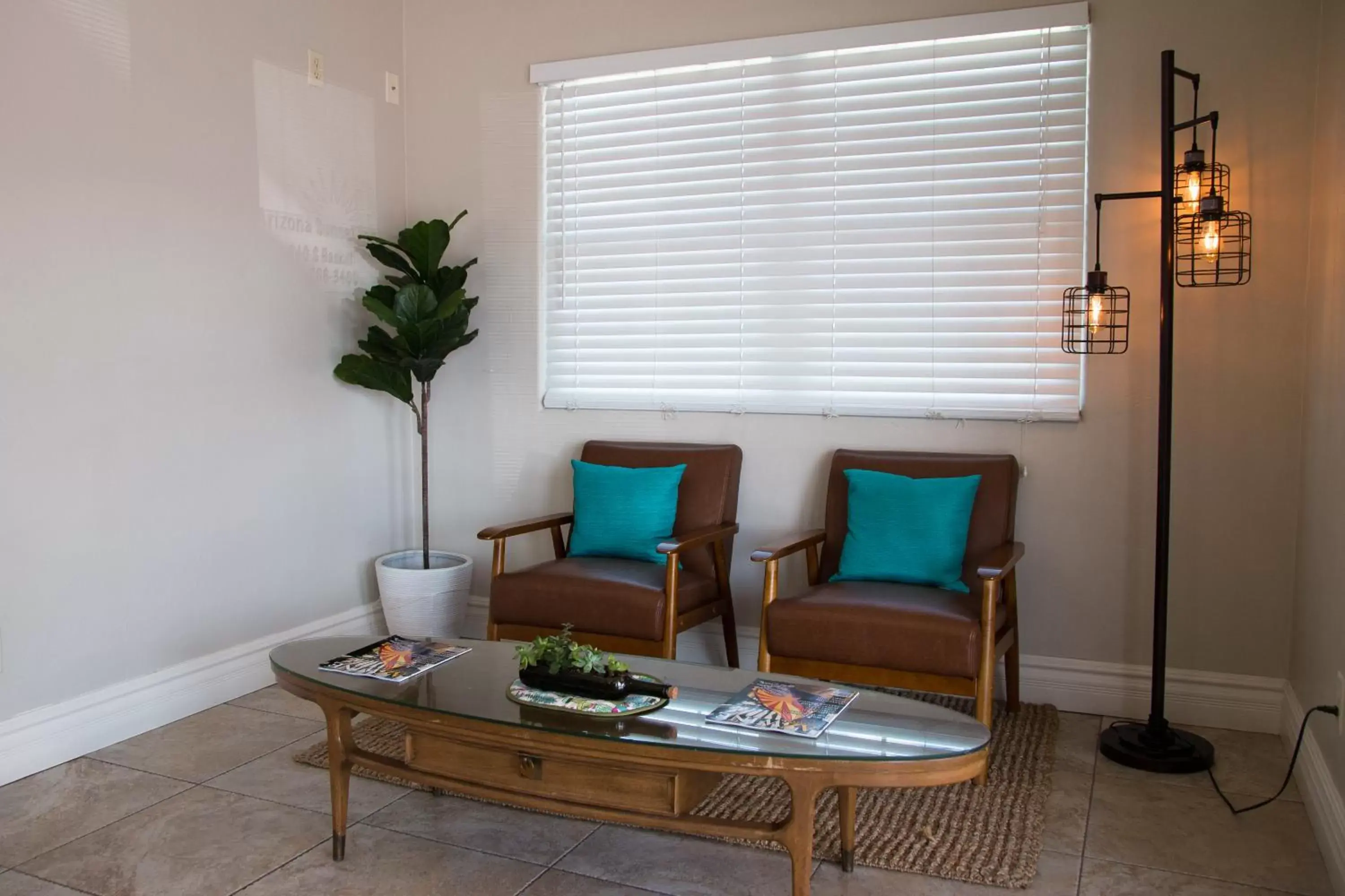 Lobby or reception, Seating Area in Arizona Sunset Inn & Suites