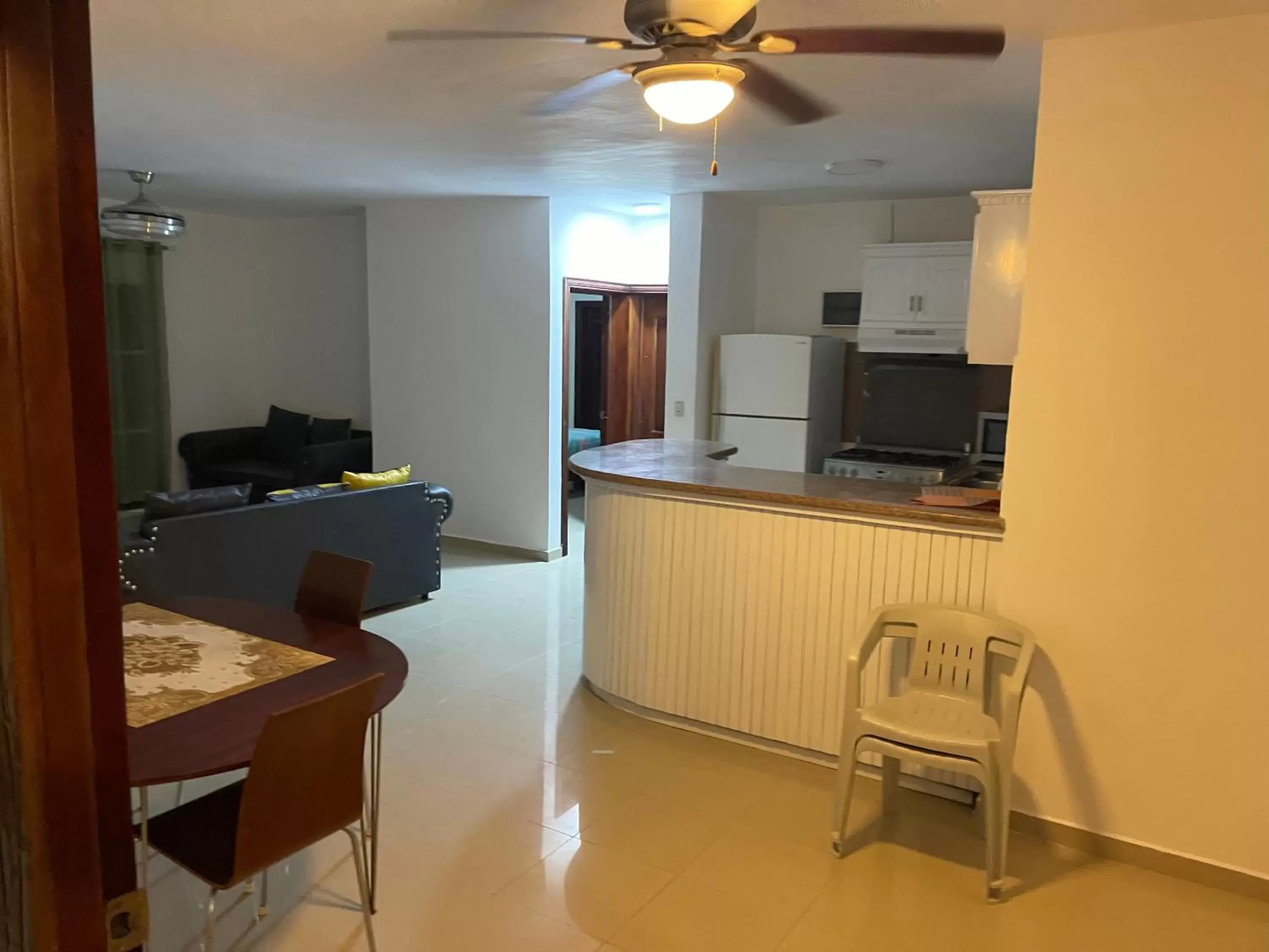 Kitchen/Kitchenette in Yonah comfort punta cana, shared apartment