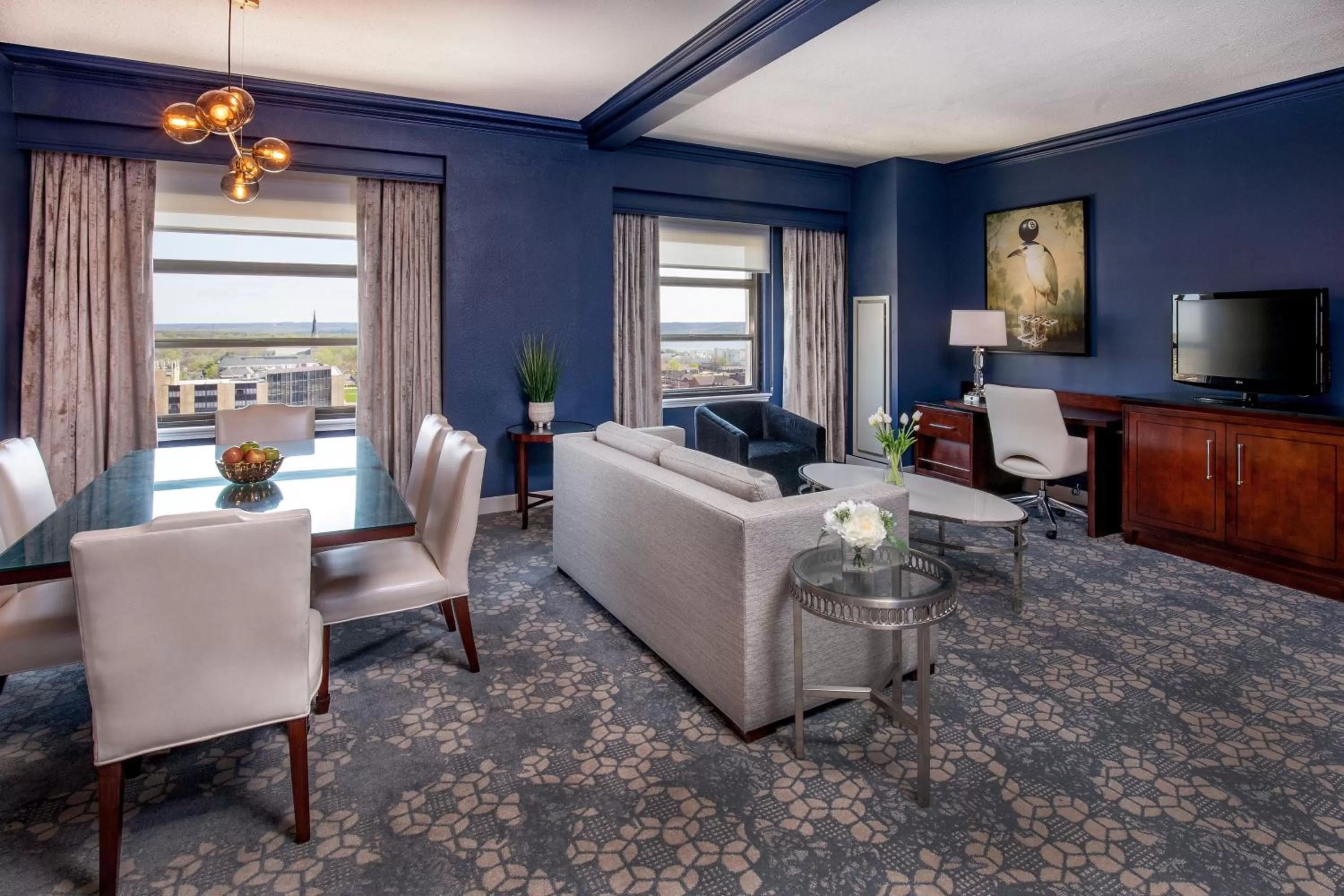 Photo of the whole room in Peoria Marriott Pere Marquette