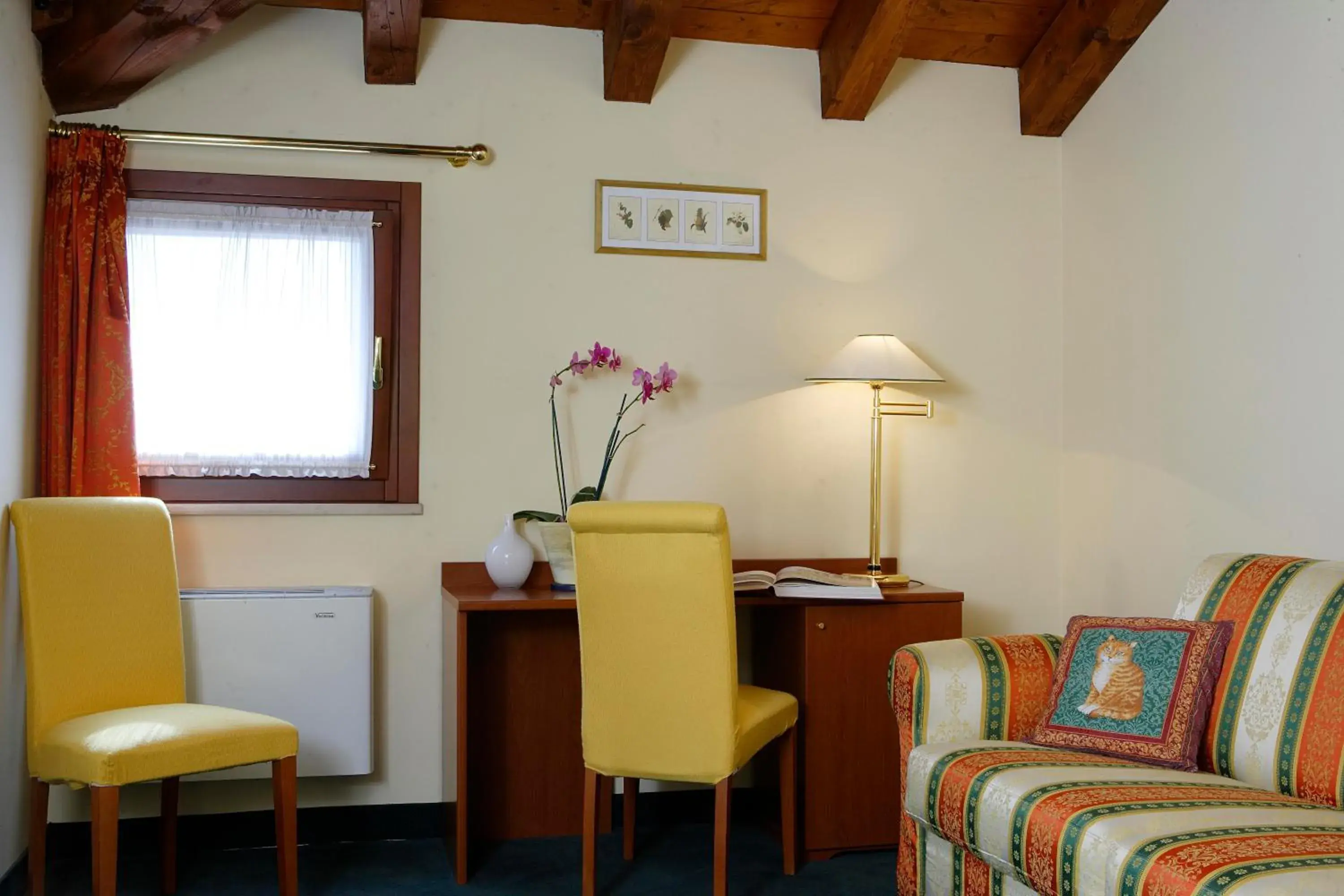 Seating Area in Hotel Antico Moro