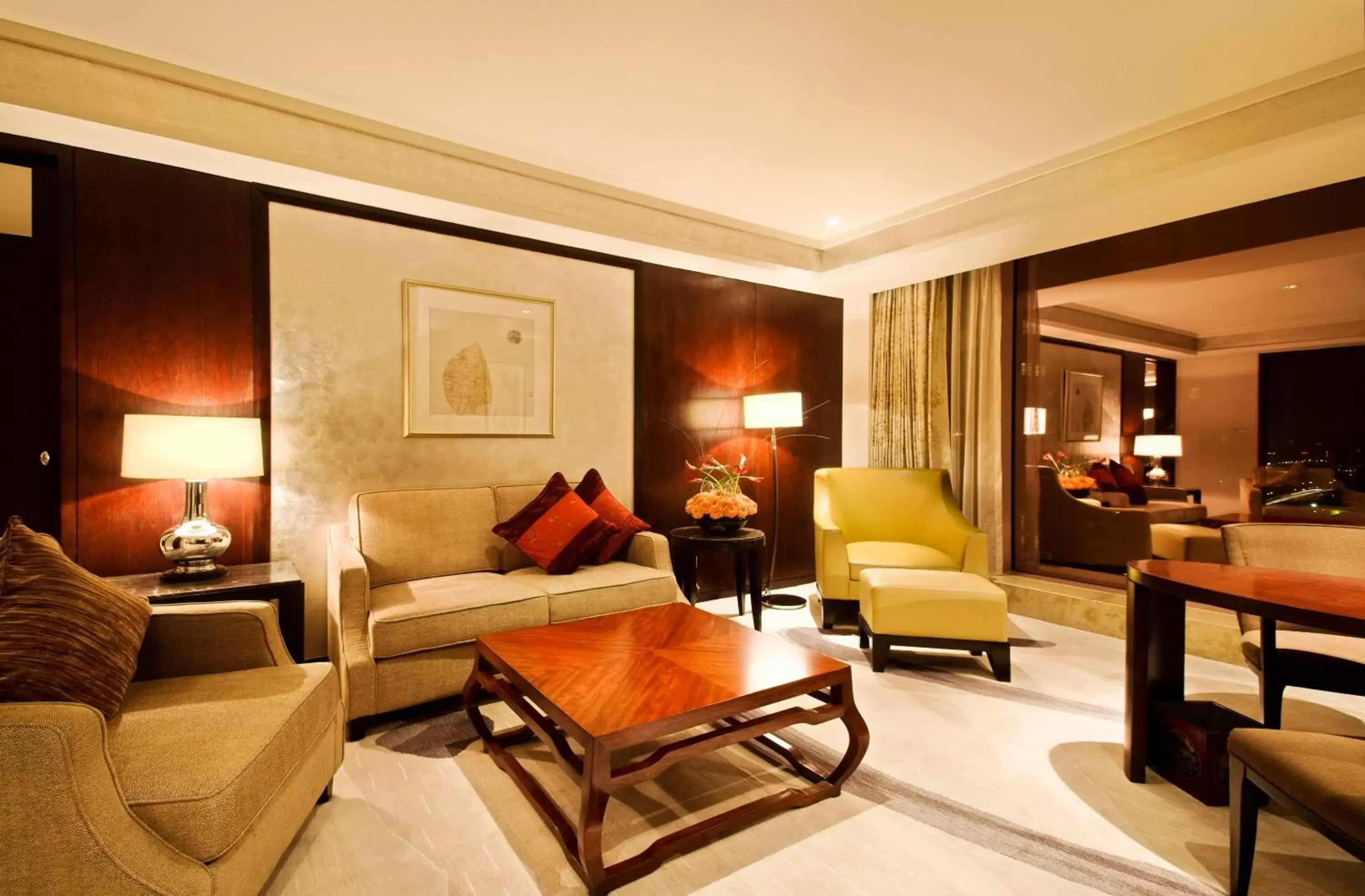 Living room, Seating Area in Fairmont Beijing