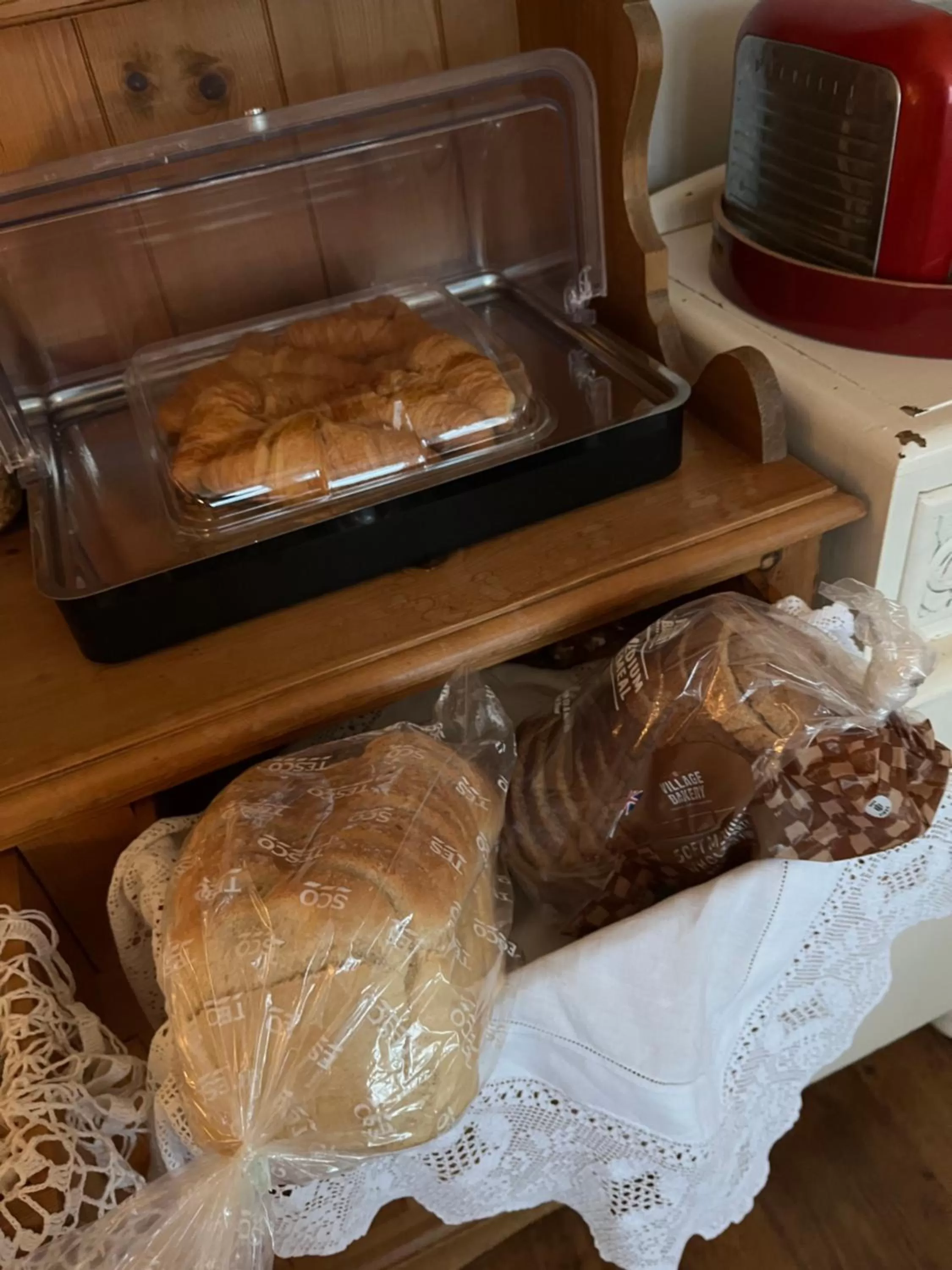 Buffet breakfast, Food in Southend Airport Bed & Breakfast