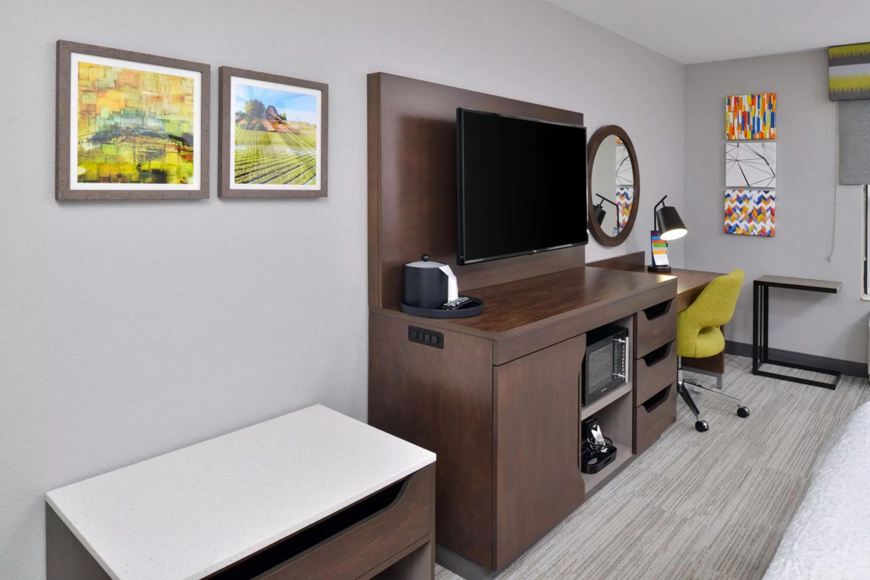 Bedroom in Hampton Inn LaPorte