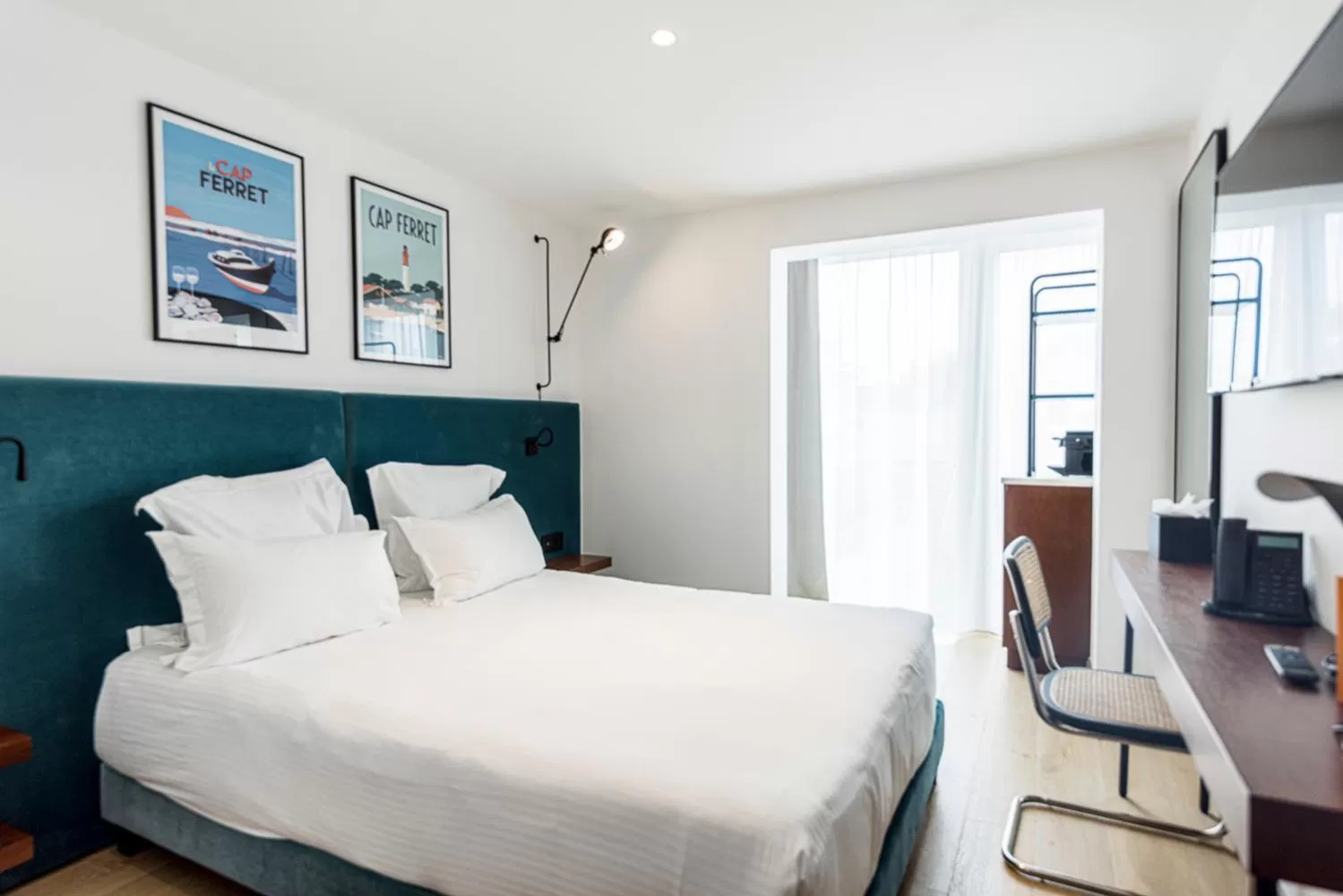 Bedroom, Bed in Urban Style Victoria Boutique Hotel