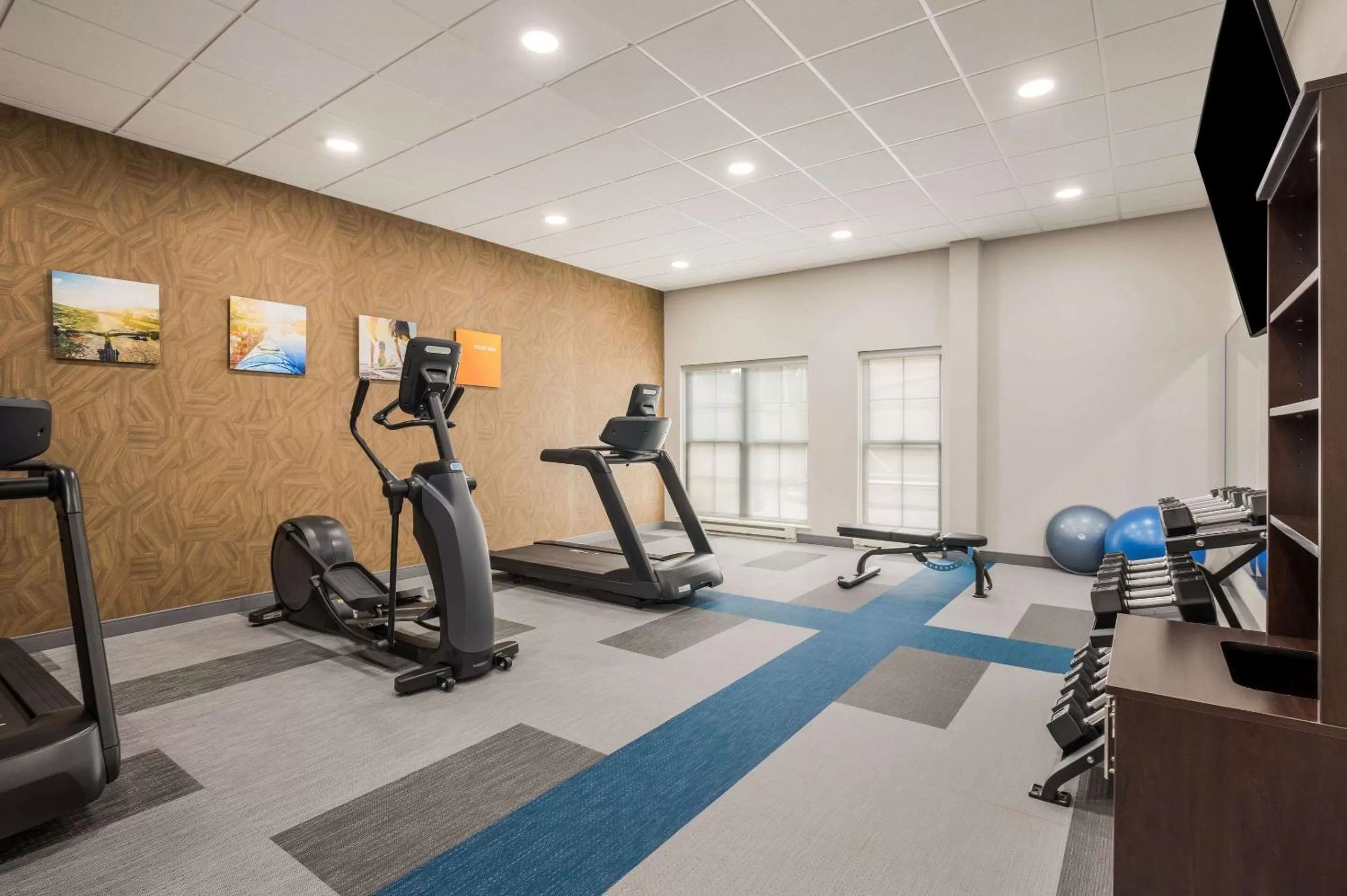 Fitness centre/facilities in Comfort Inn & Suites Gaylord