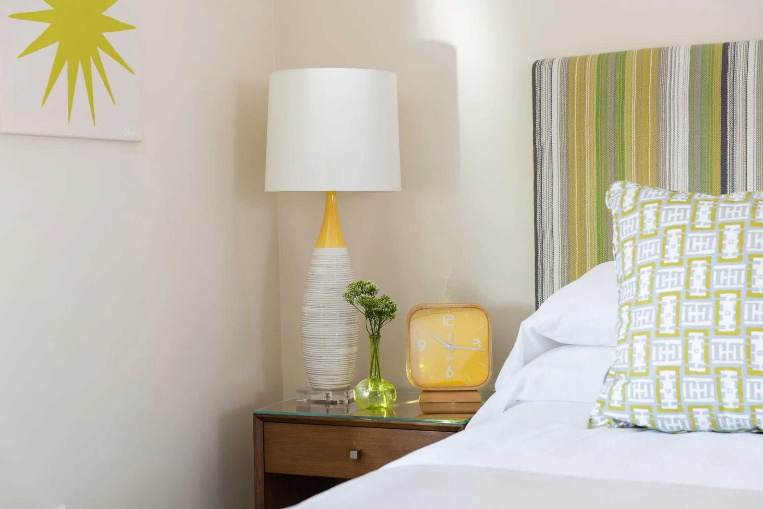 Bedroom, Bed in The Break Hotel