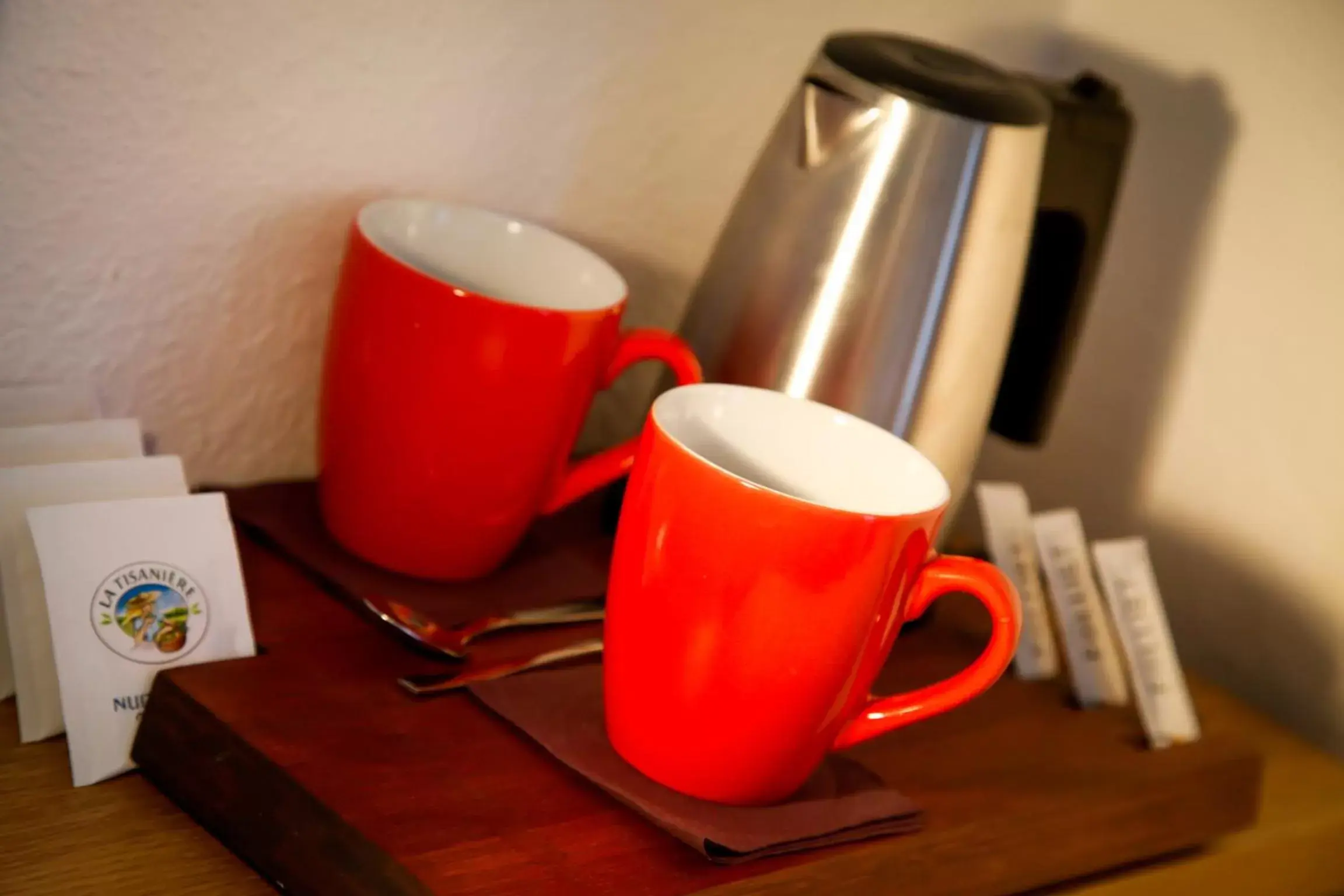Coffee/tea facilities in Logis REX HOTEL Lorient