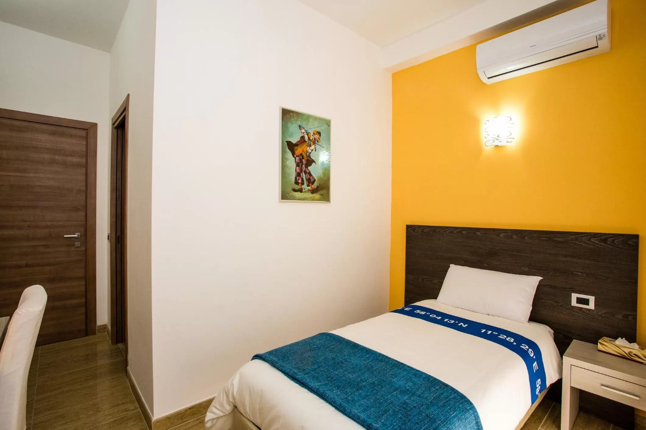 Bedroom, Bed in Trastevere's Friends